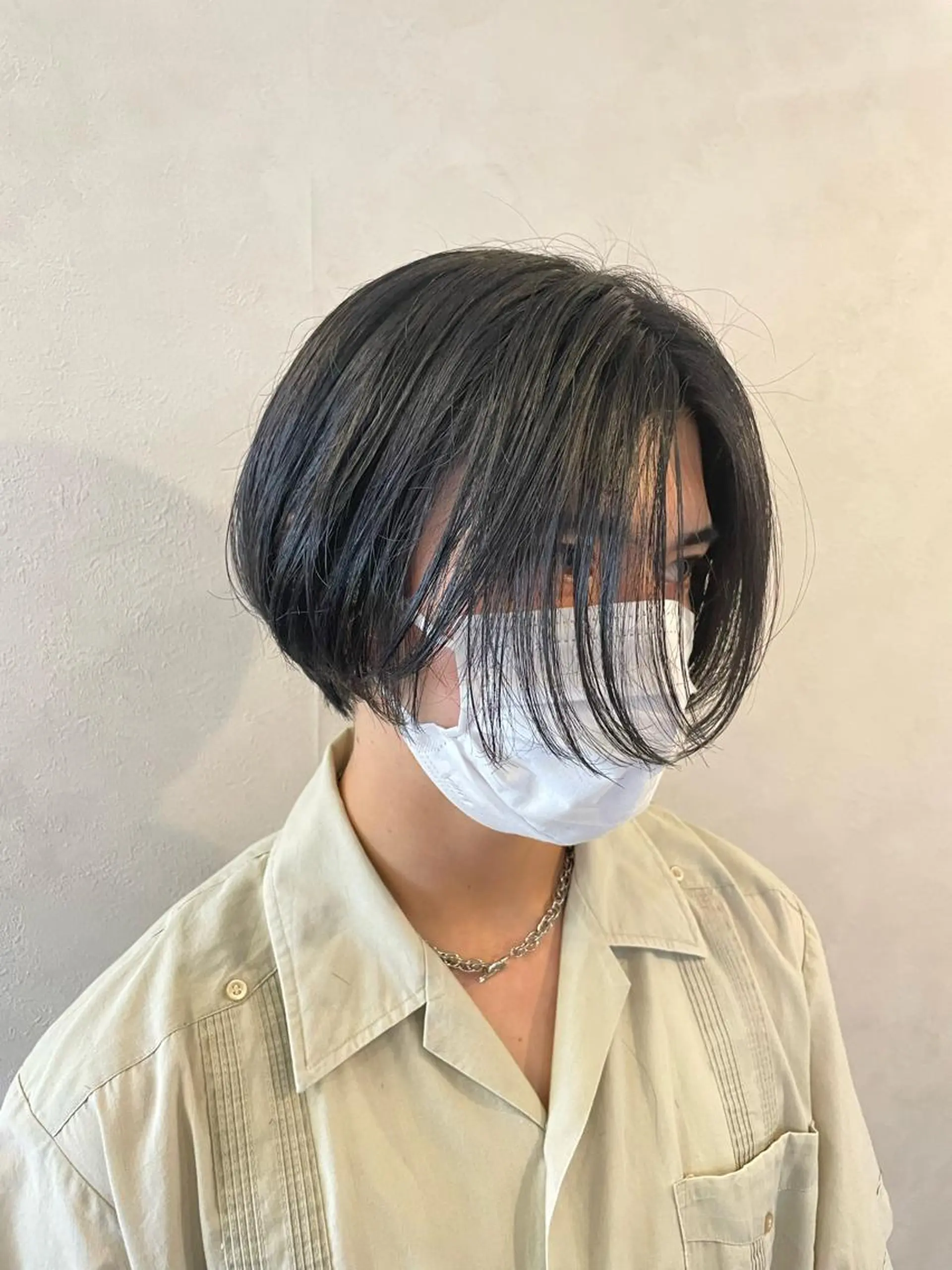 ミディアム メンズ ボブ レイヤー/艶カラー 🫧守利のヘアスタイル