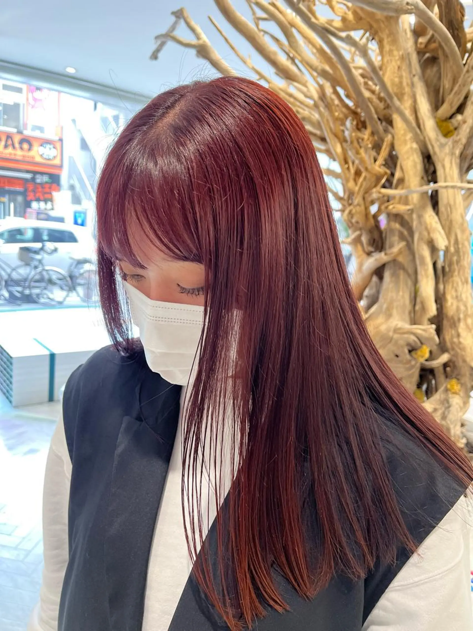 セミロング カラー ネイル ブリーチ 韓国風カラー ブリーチなしカラー レッドカラー 髪質改善 ヘアカラー トリートメント mai🤍縮毛酸性ス トレート/アイリストのヘアスタイル