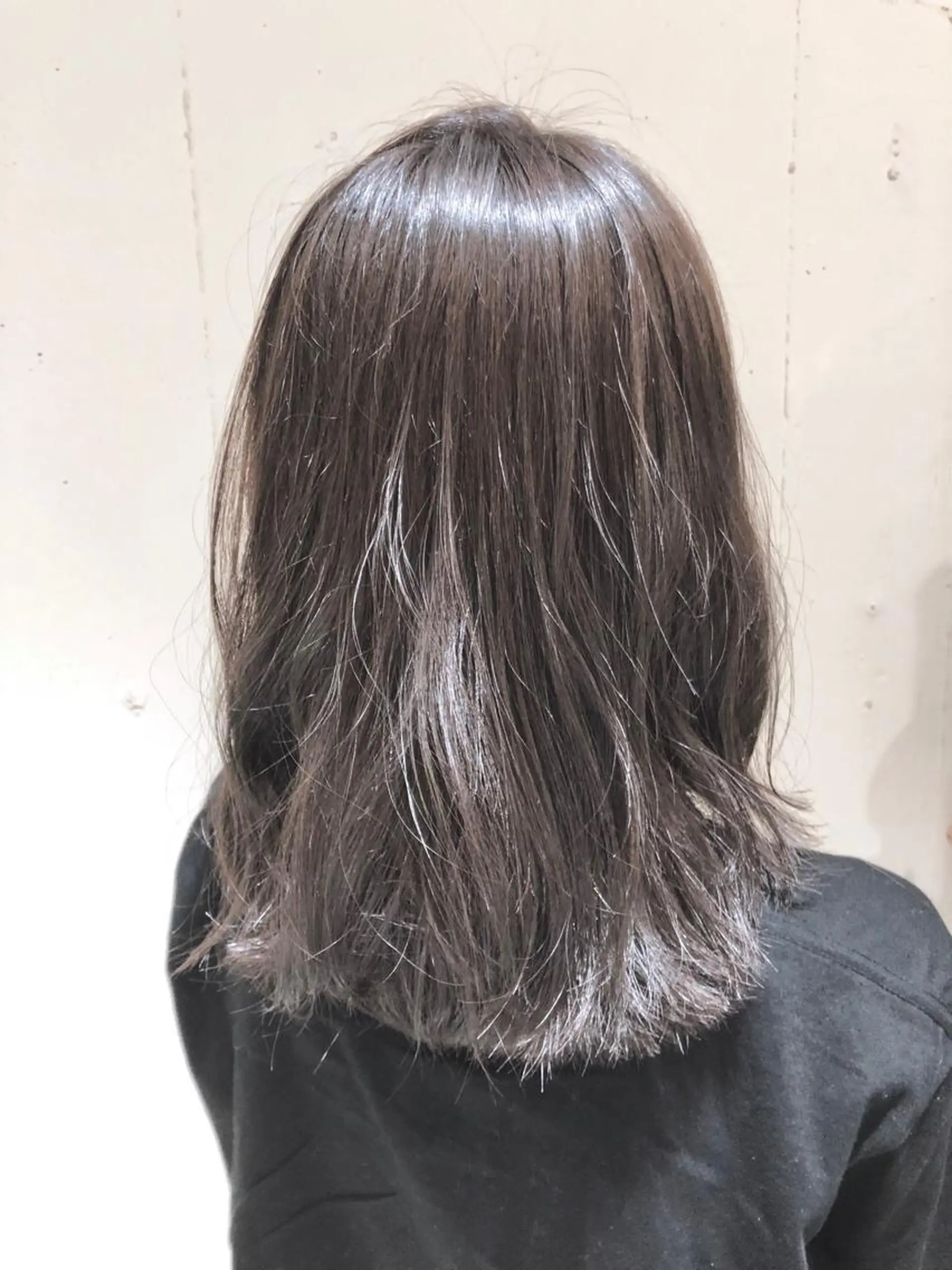セミロング カラー パーマ ヘアアレンジ セミロングパーマ バレイヤージュ ベージュカラー 黒髪 ブルーカラー 【ツヤ髪美容師】 ツダケイスケのヘアスタイル