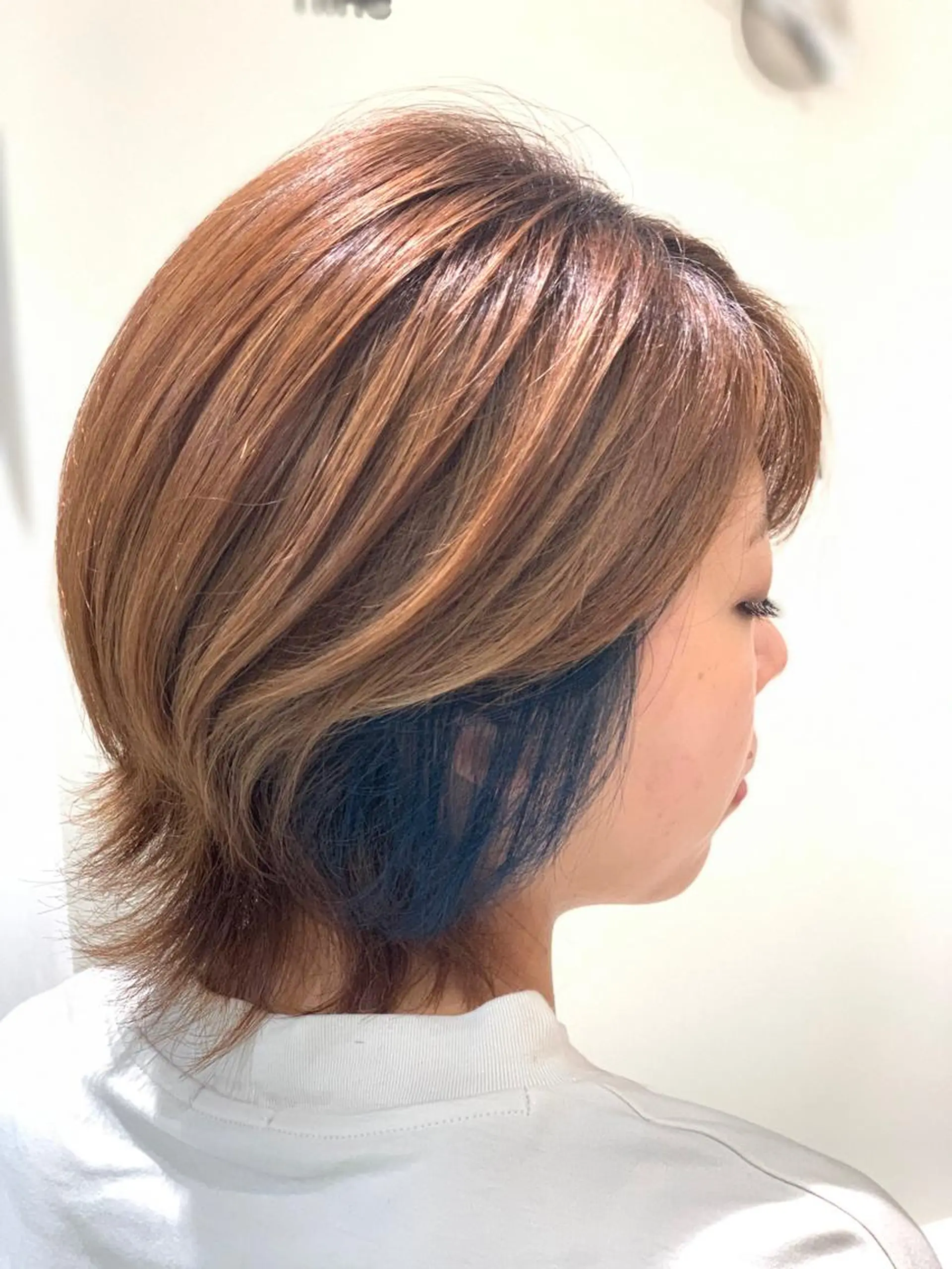 ショート カラー ヘアカラー 松吉 純平のヘアスタイル
