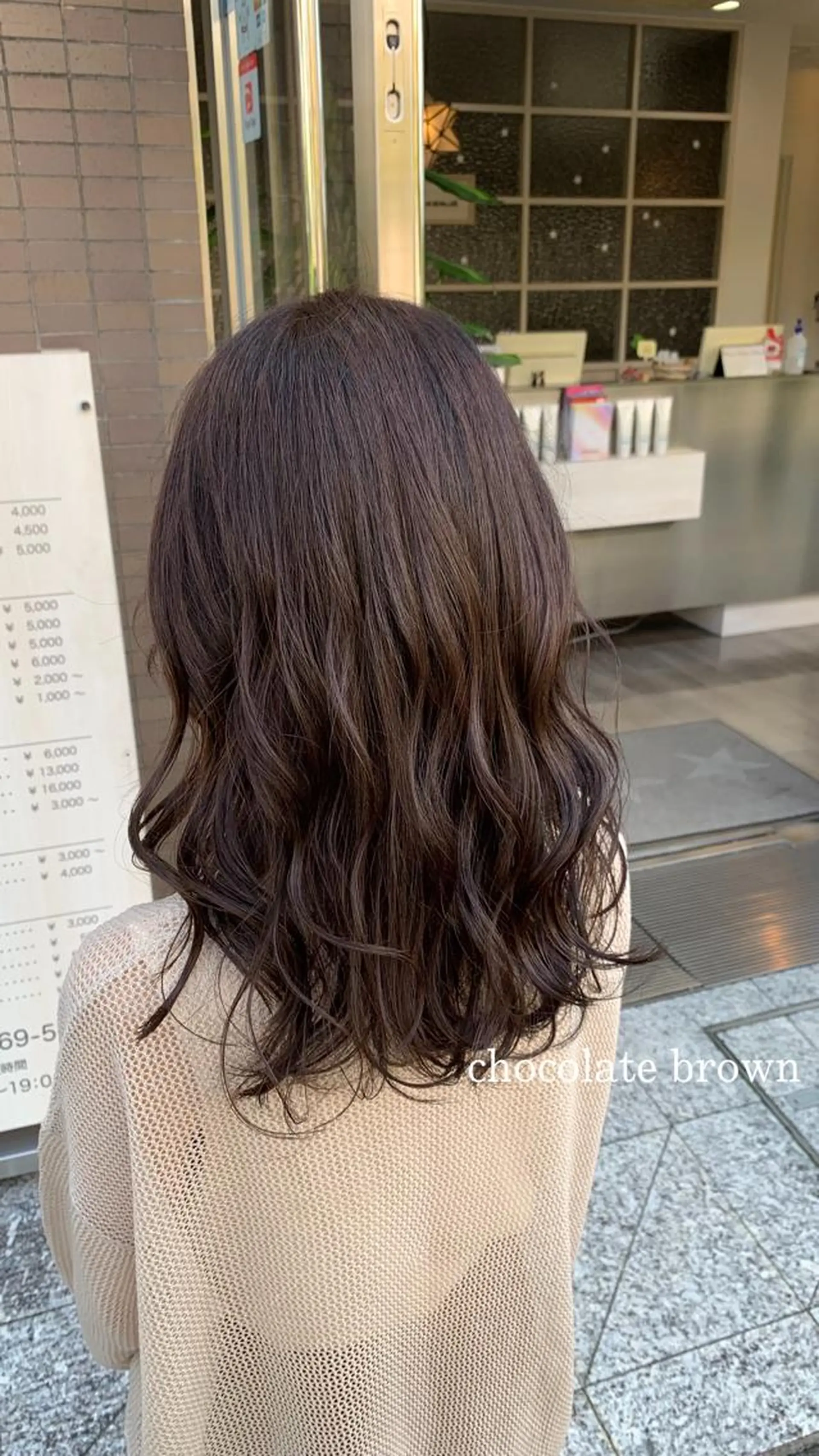 ロング カラー ブリーチ ブラウンカラー チョコレートブラウン ブリーチなしカラー 🌈re-room EIKI🇰🇷のヘアスタイル