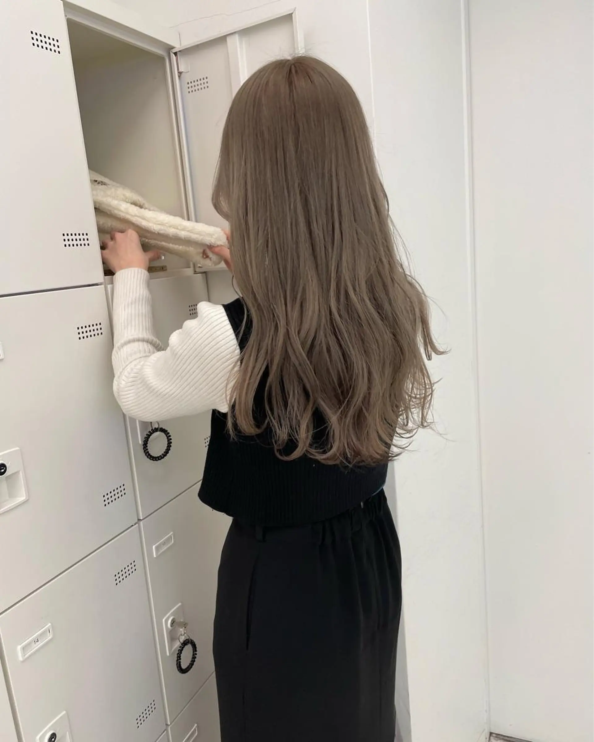 ロング カラー ヘアカラー トリートメント 💗🤍透明感カラー 🤍💗kanonのヘアスタイル