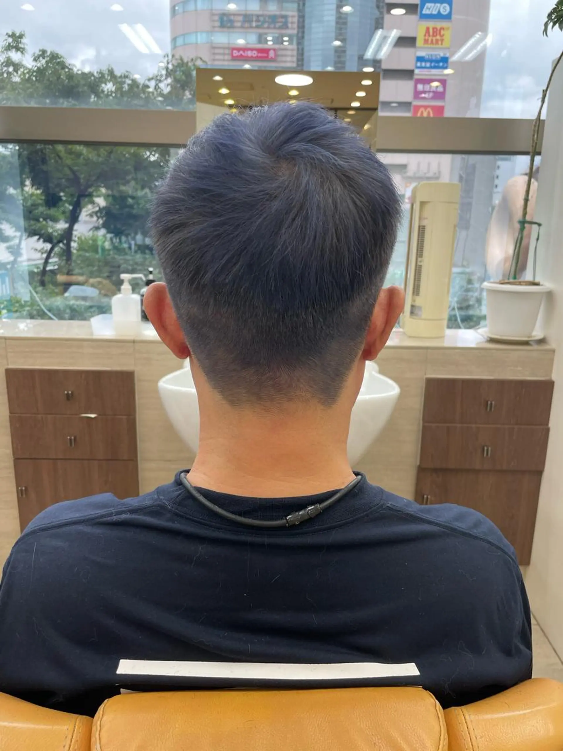 ショート カラー メンズ YOSHIZAWA Inc. PREMIUM   築地店所属・爲清 葵のヘアスタイル