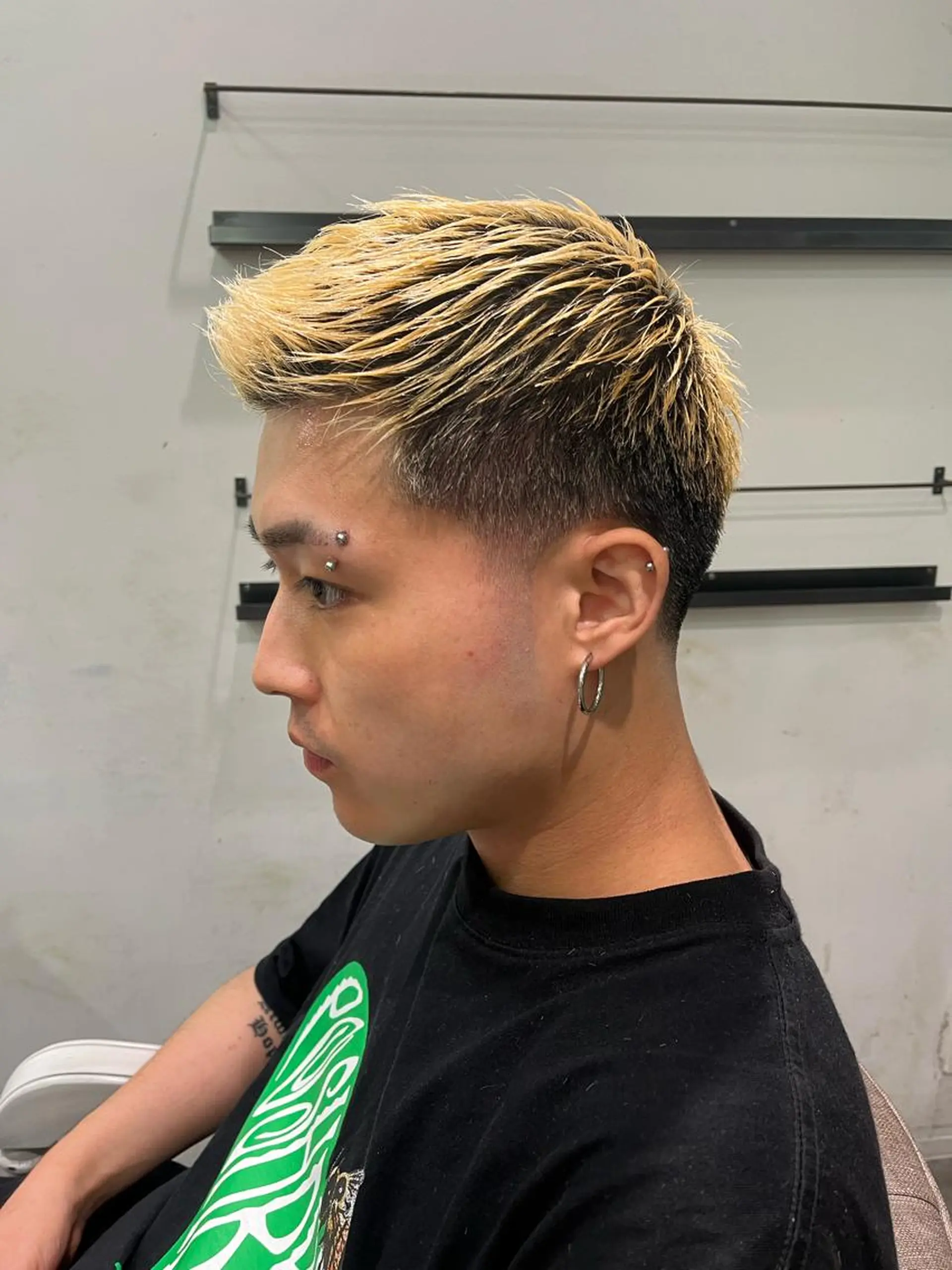 ショート メンズ アイブロウ フェードカット メンズアイブロウ 京都駅メンズカット/ パーマ/Keigoのヘアスタイル