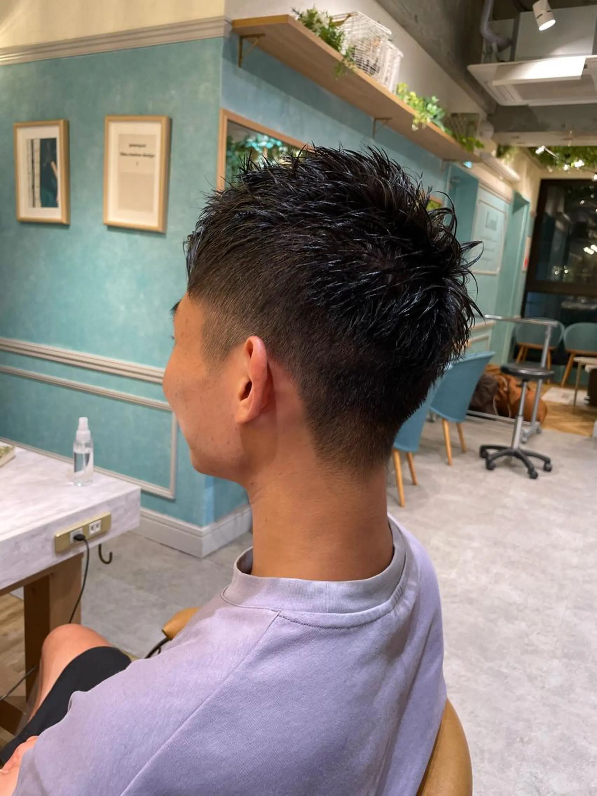 メンズ 縮毛矯正　髪質改善 韓国風レイヤー　吉田のヘアスタイル