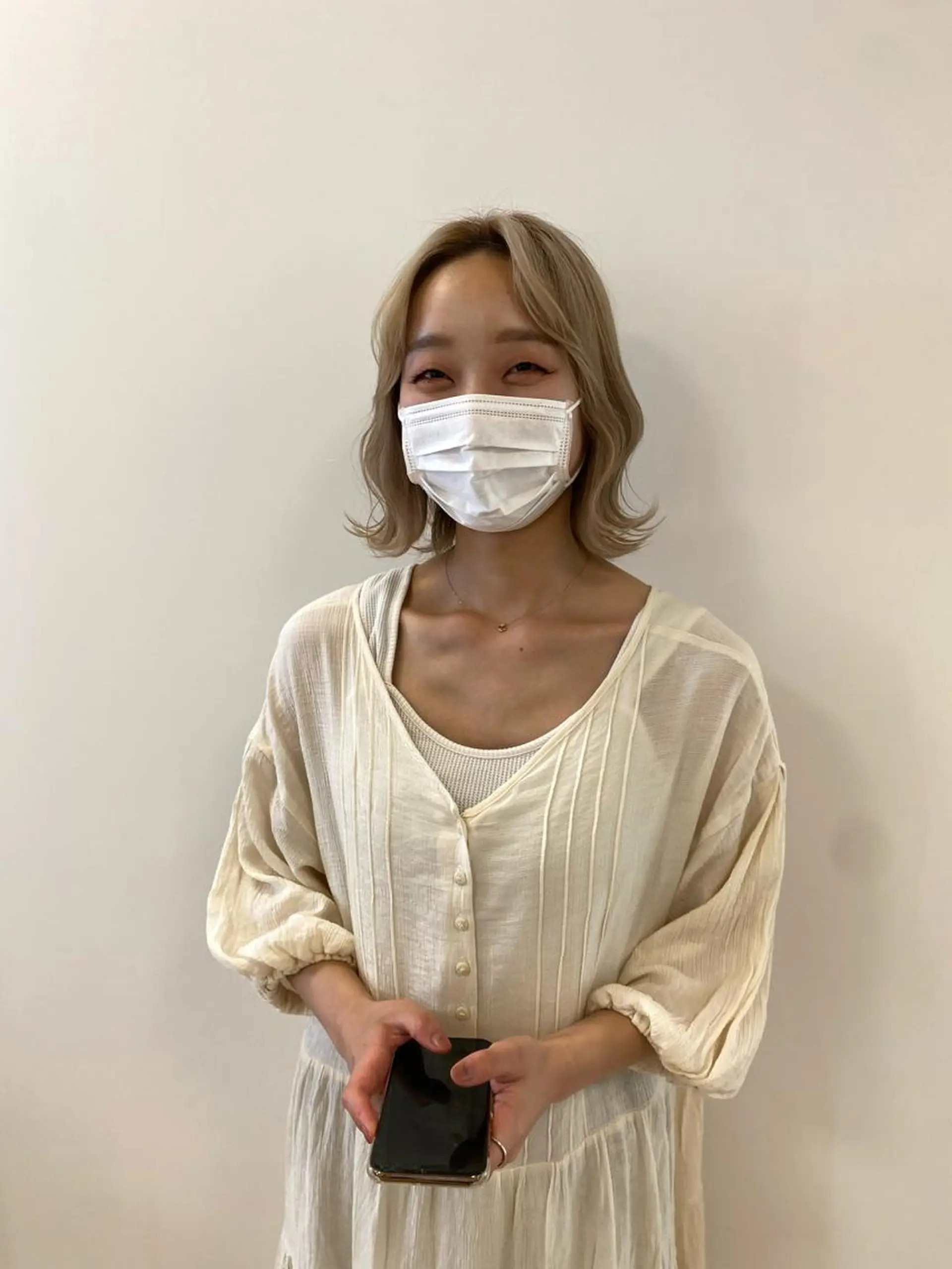 ショート カラー ハイトーン/ウルフ /レイヤー/坂野幸伸のヘアスタイル