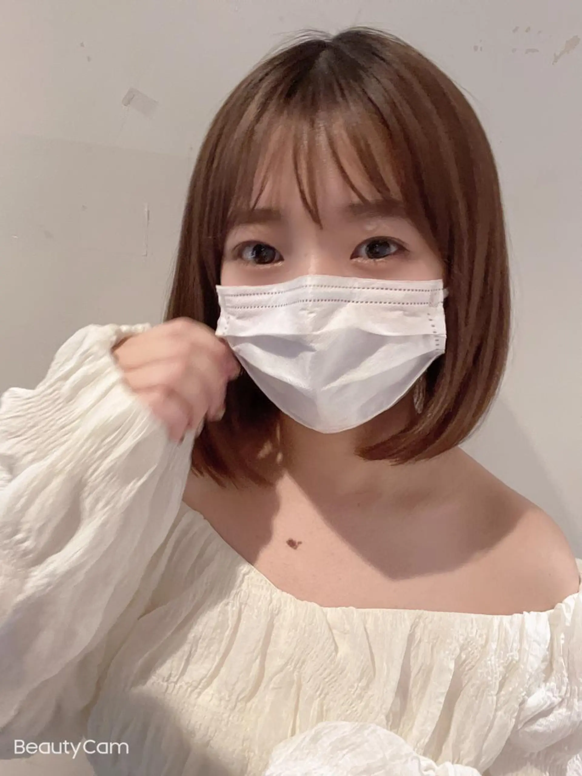 ショート Toiro所属・🤎小顔レイヤー /ベージュ🤎友香のヘアスタイル