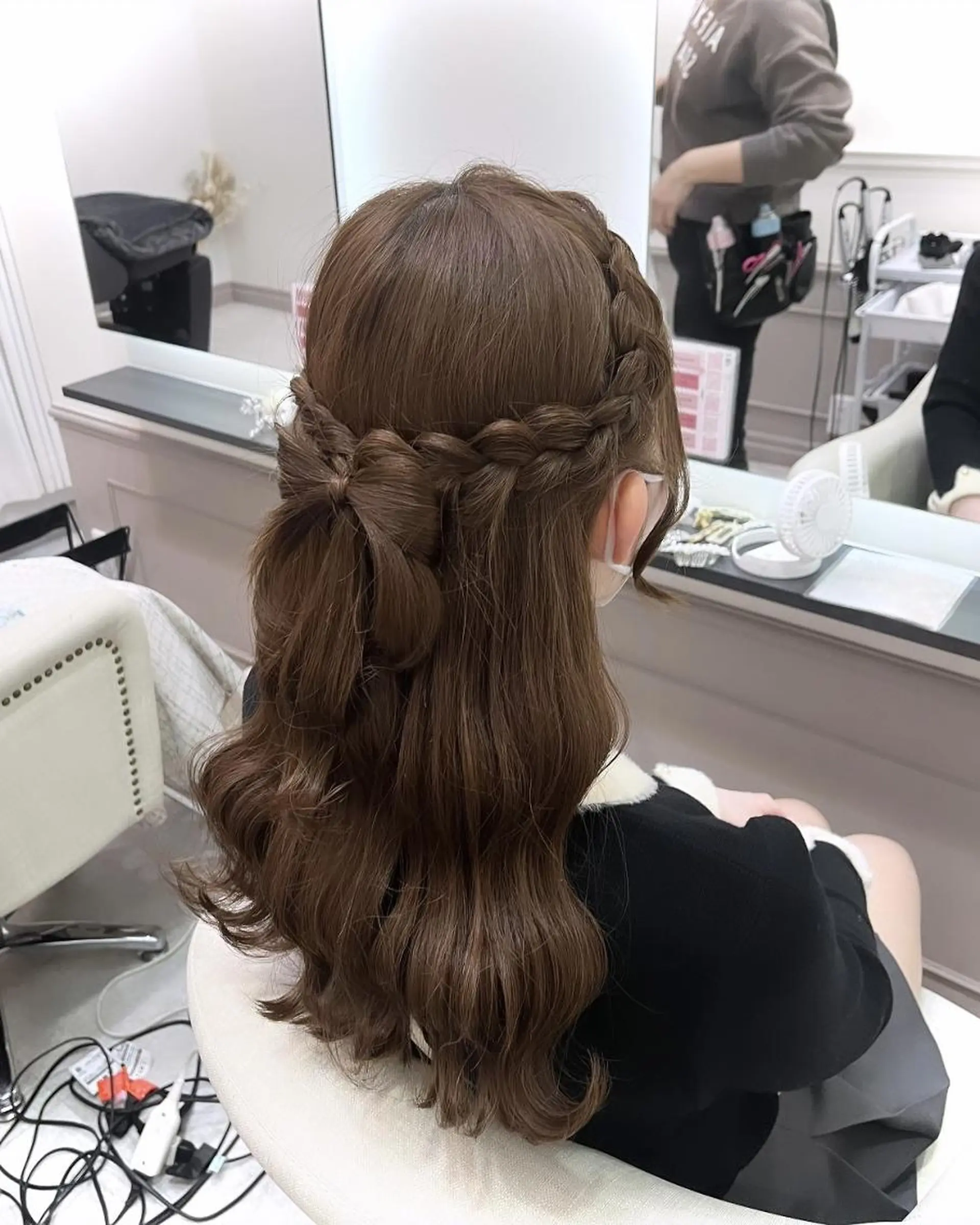 セミロング ヘアアレンジ ハーフアップ ヘアセット lien ヘアサロンリアンのヘアスタイル