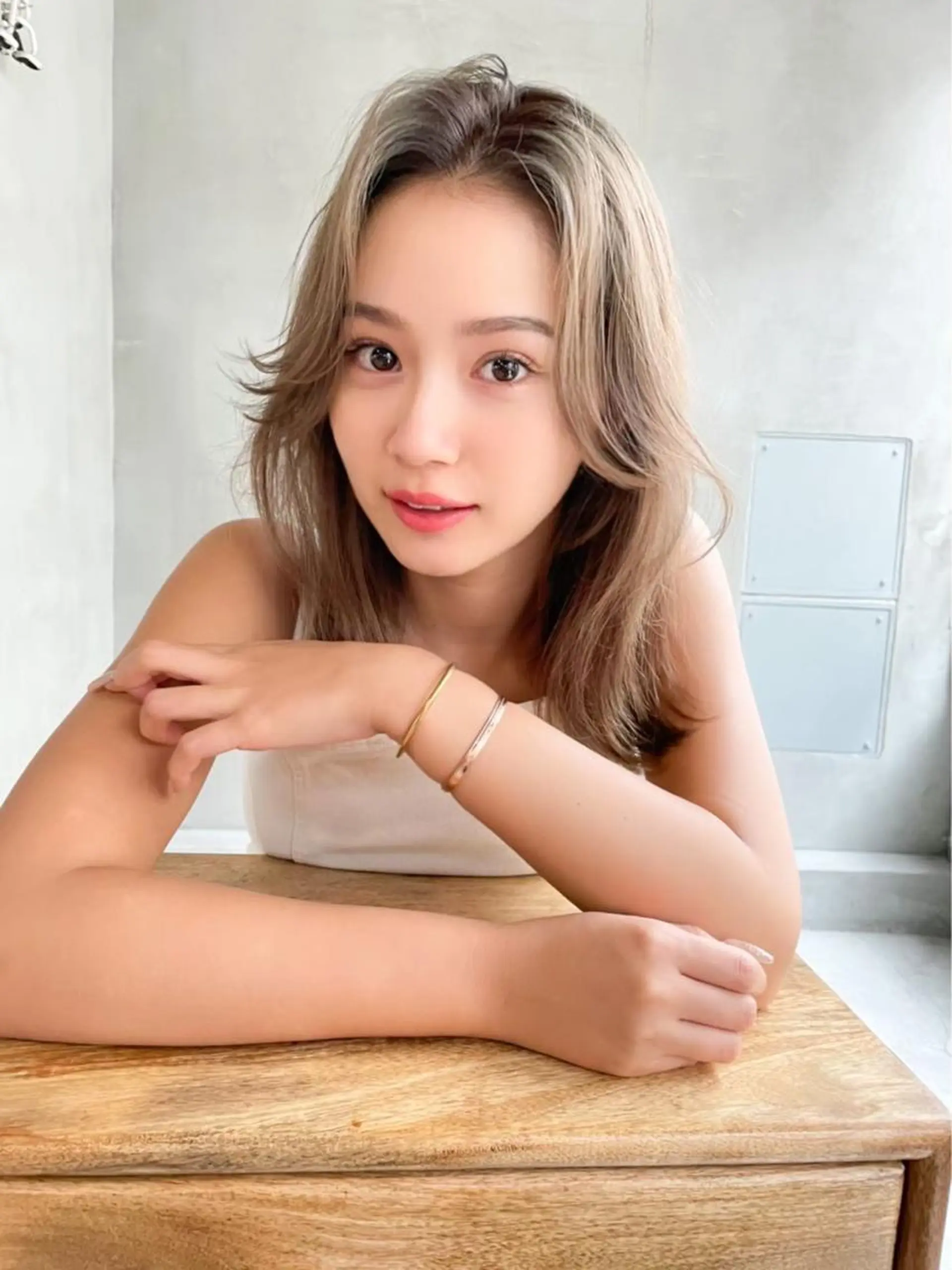 ロング カラー 韓国風ヘア MUSASHI ブリーチカラー◎のヘアスタイル