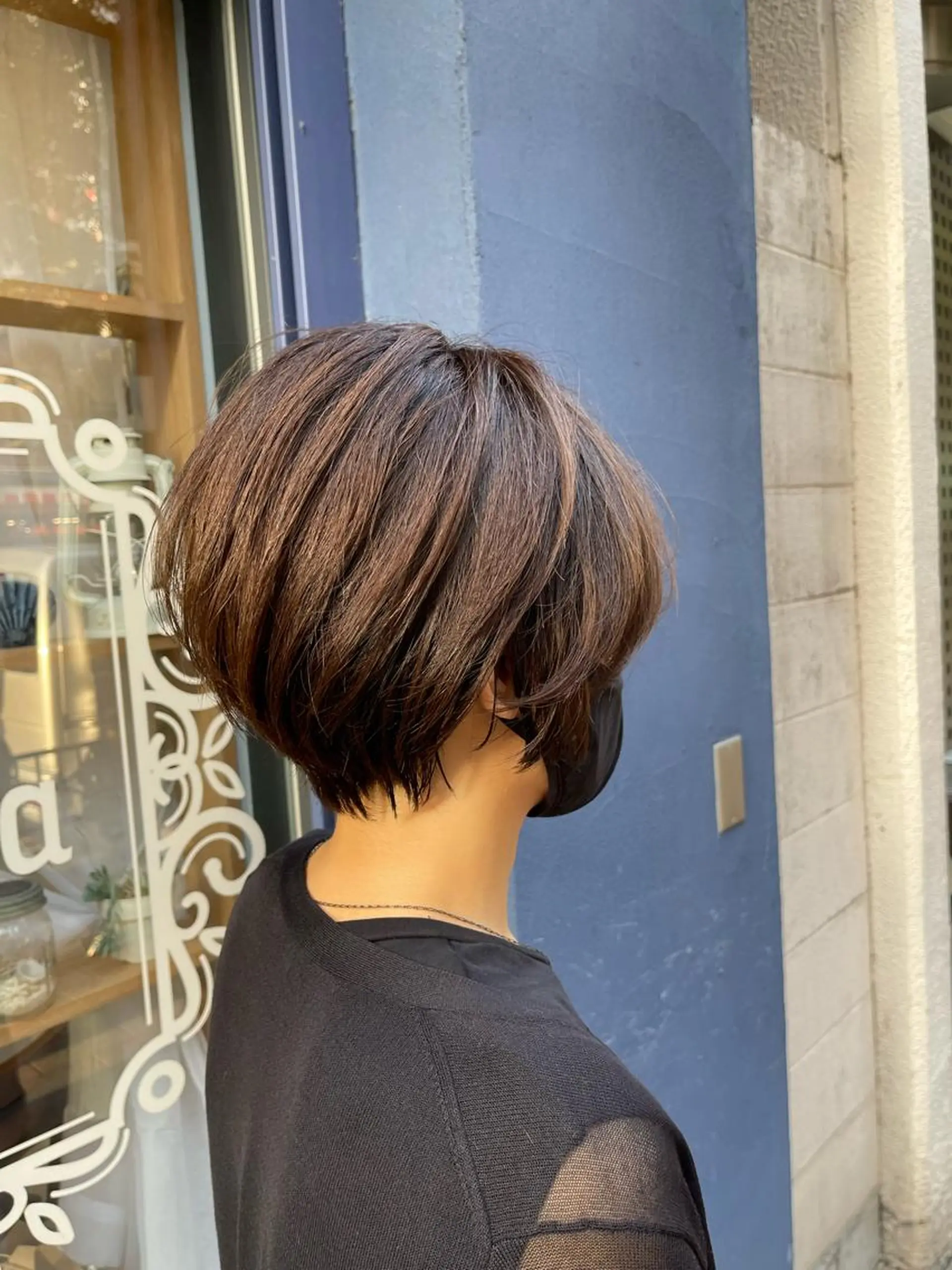 ショート カット 馬場智哉 白髪ぼかしハイライトのヘアスタイル