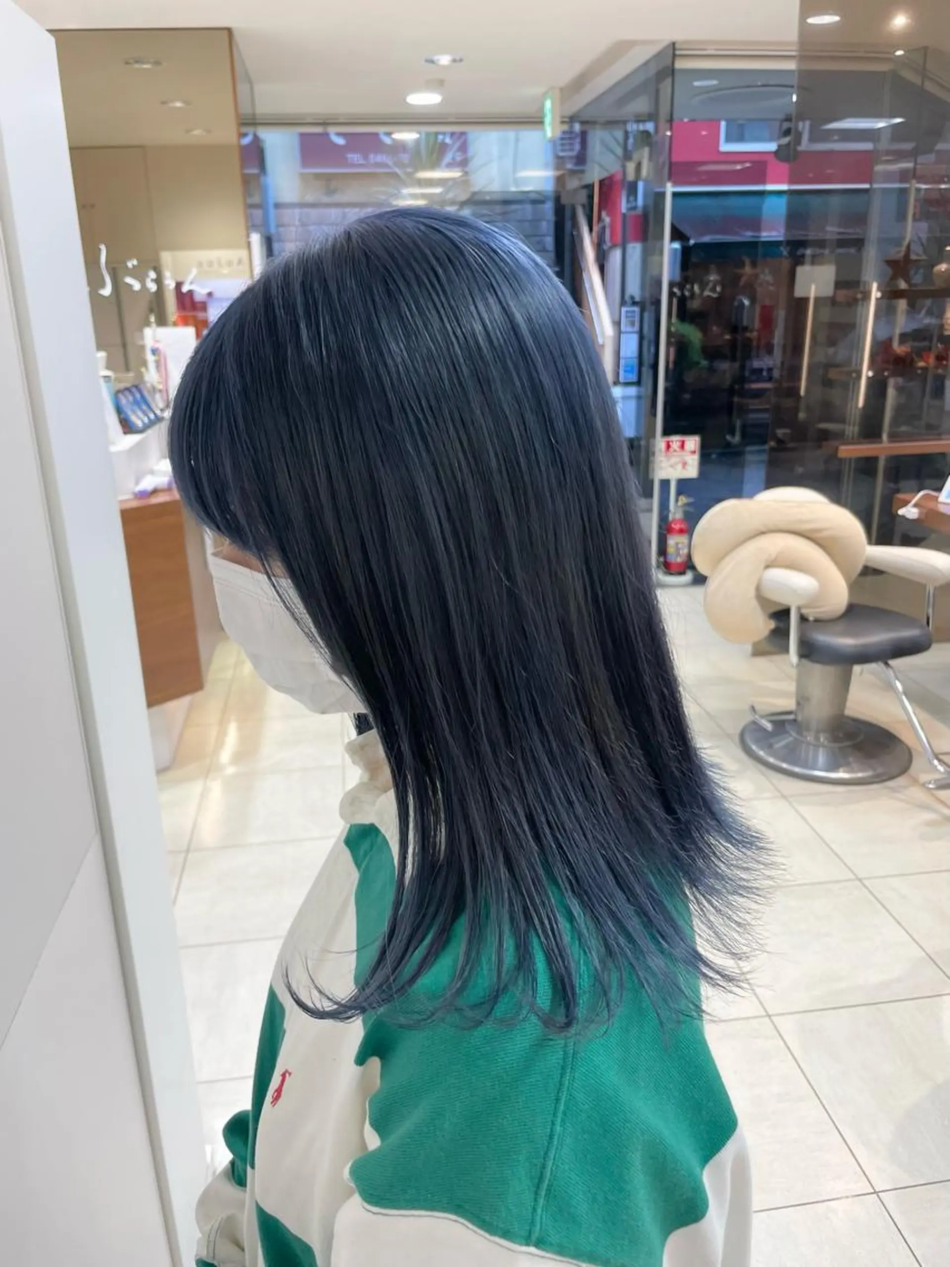 セミロング カラー ヘアアレンジ ヘアカラー トリートメント 【Sweep】おじま のぞみのヘアスタイル