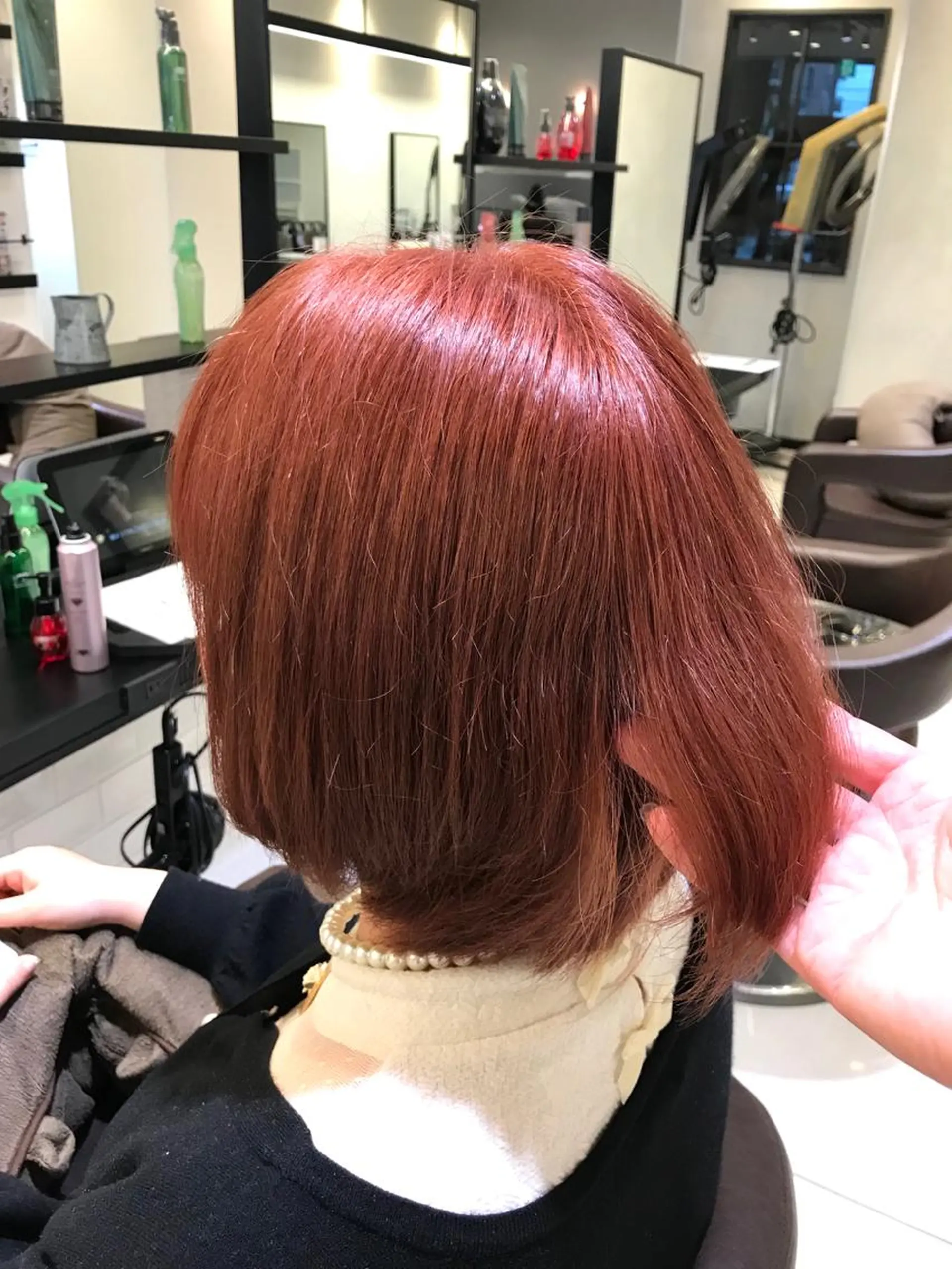 ミディアム カラー ベージュカラー ブリーチ ピンクカラー ピンクベージュ ボブ Renatus店長 金子裕美のヘアスタイル