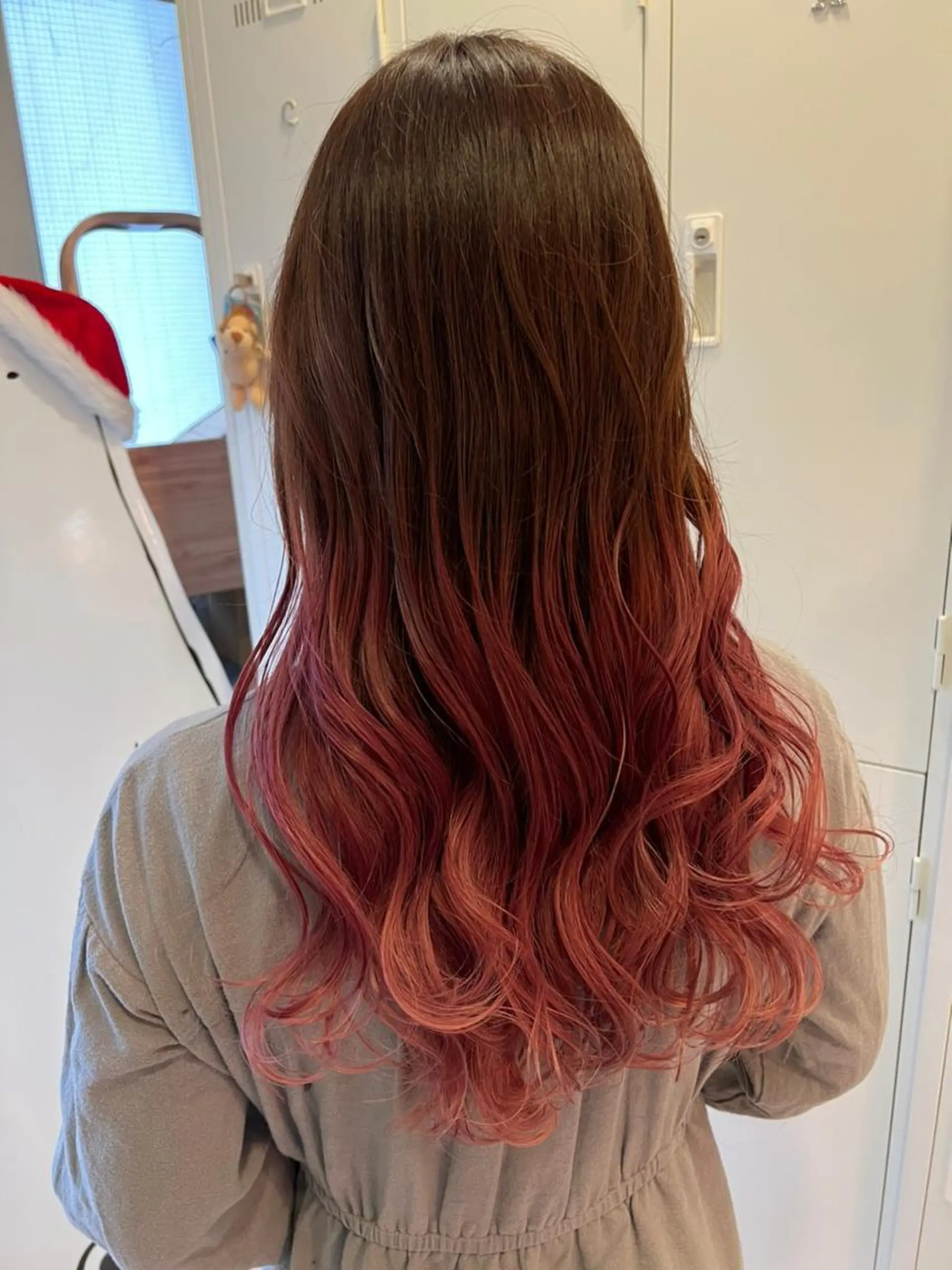 ロング カラー アディクシーカラー アクアカラー アッシュ バレイヤージュ ミストバング N° uairo 川崎店【ユアイロ】のヘアスタイル