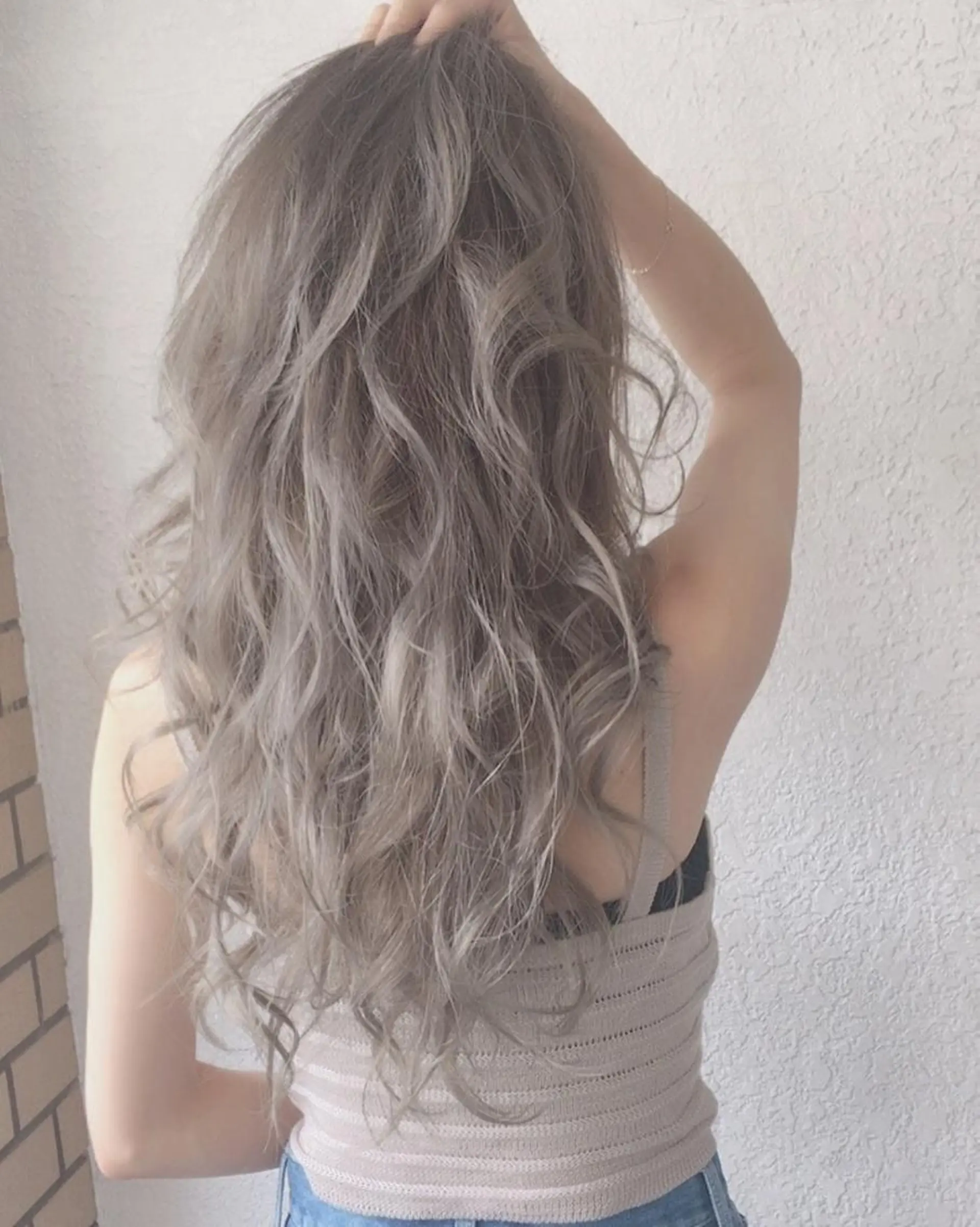 カラー ハイトーンカラー beauty: beast 立町店のヘアスタイル