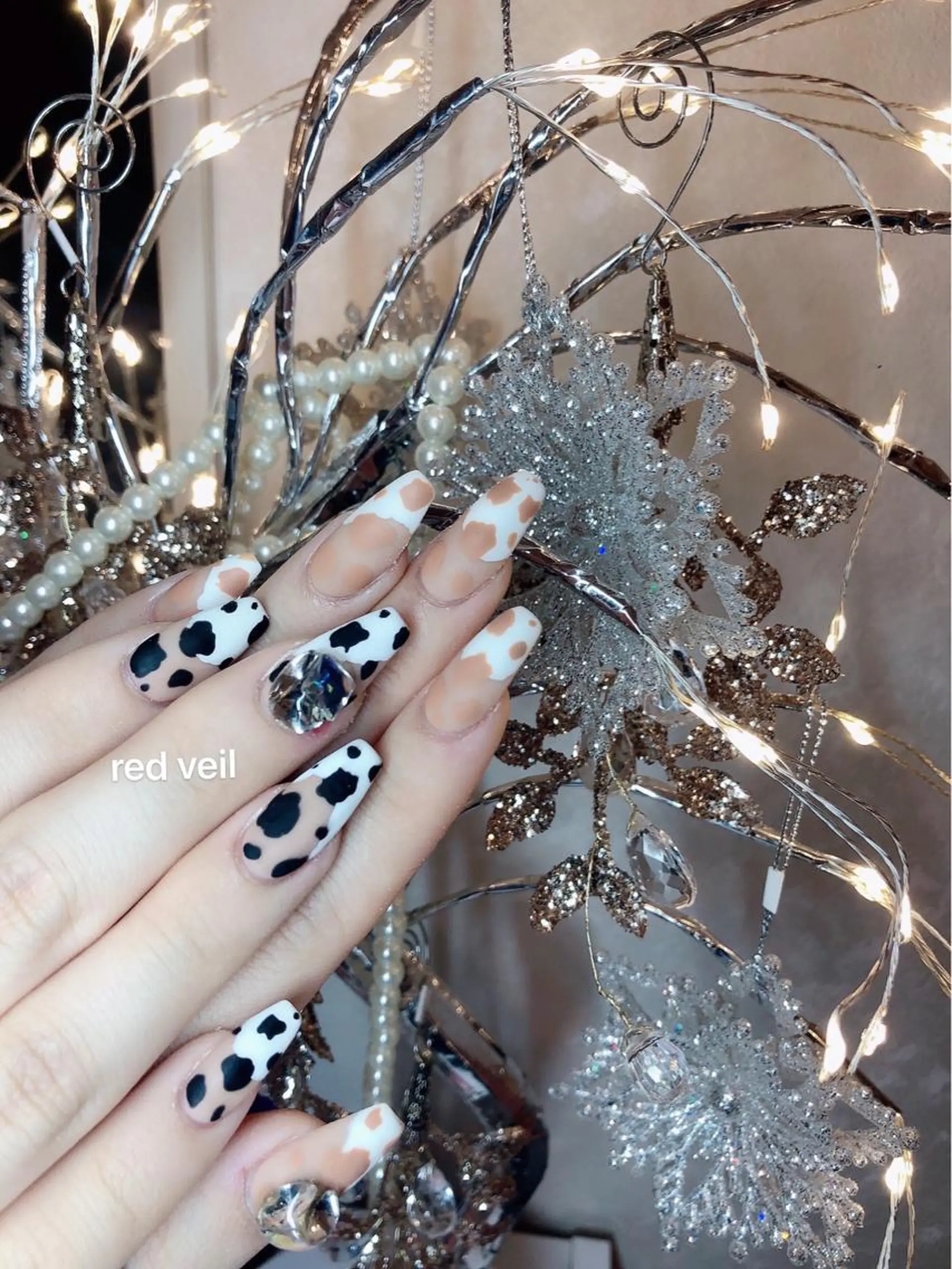 ロング ネイル ハンドネイル 長さ出し専門 nynaのネイルデザイン