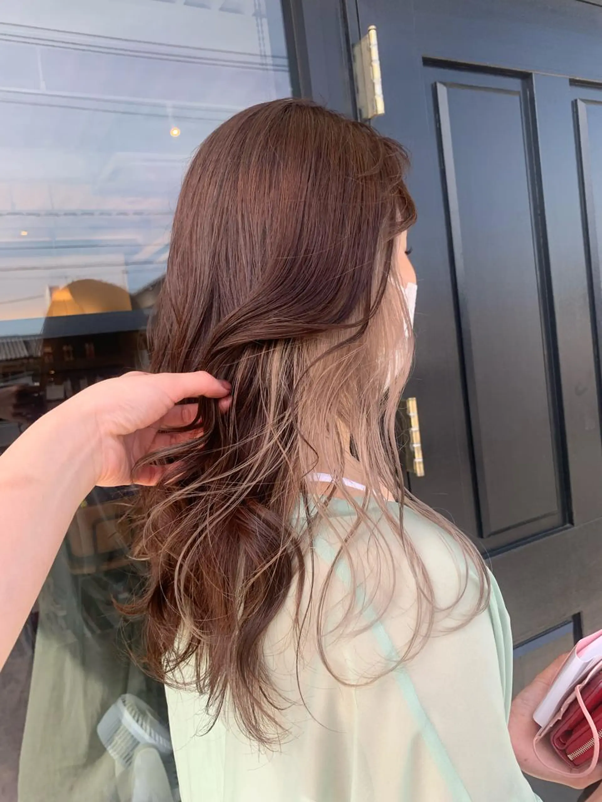 セミロング カラー ベージュカラー ブリーチ イヤリングカラー ヘアカラー ハイトーン職人💗 松本輝美のヘアスタイル