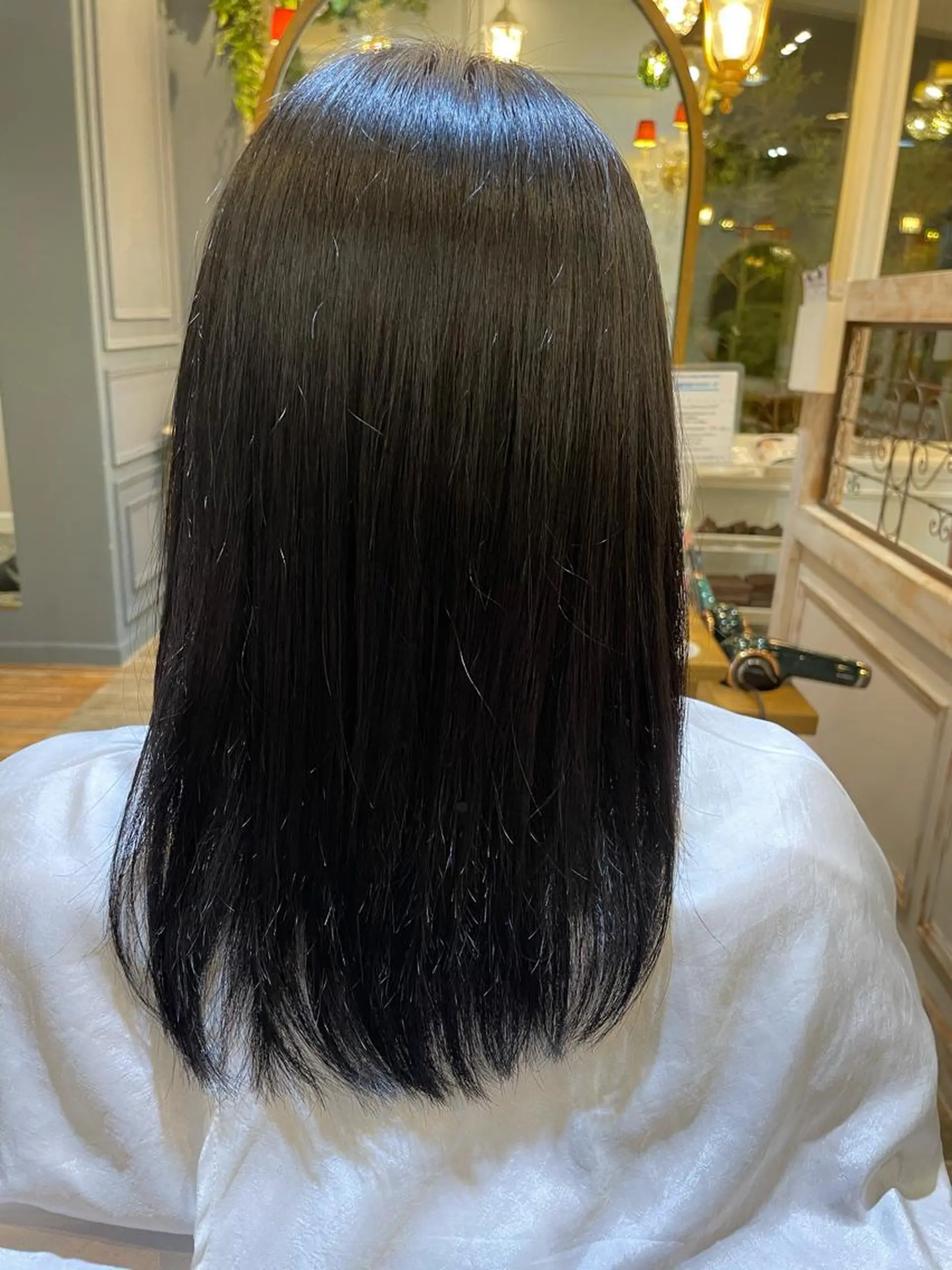 セミロング ヘアーズゲート東岸和田店所属・黒川 智子のヘアスタイル