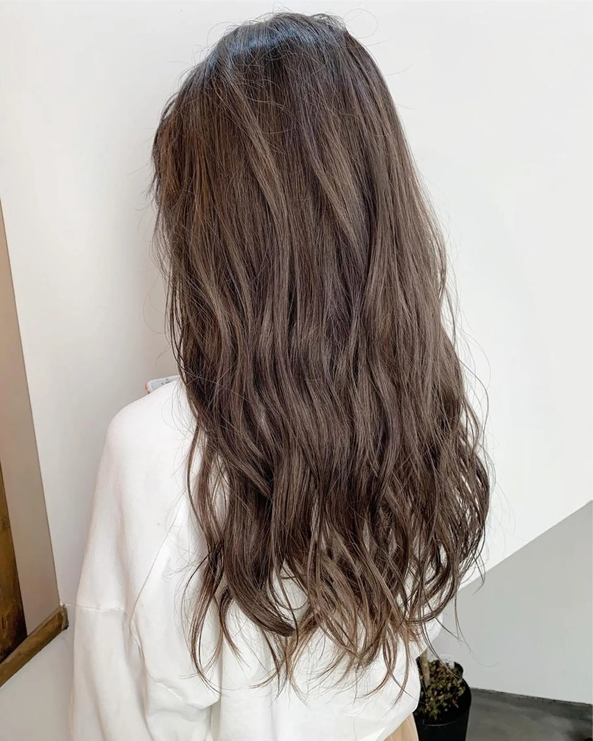 ロング カラー 透明感カラー グレージュ ブリーチ特化 / share 元太のヘアスタイル