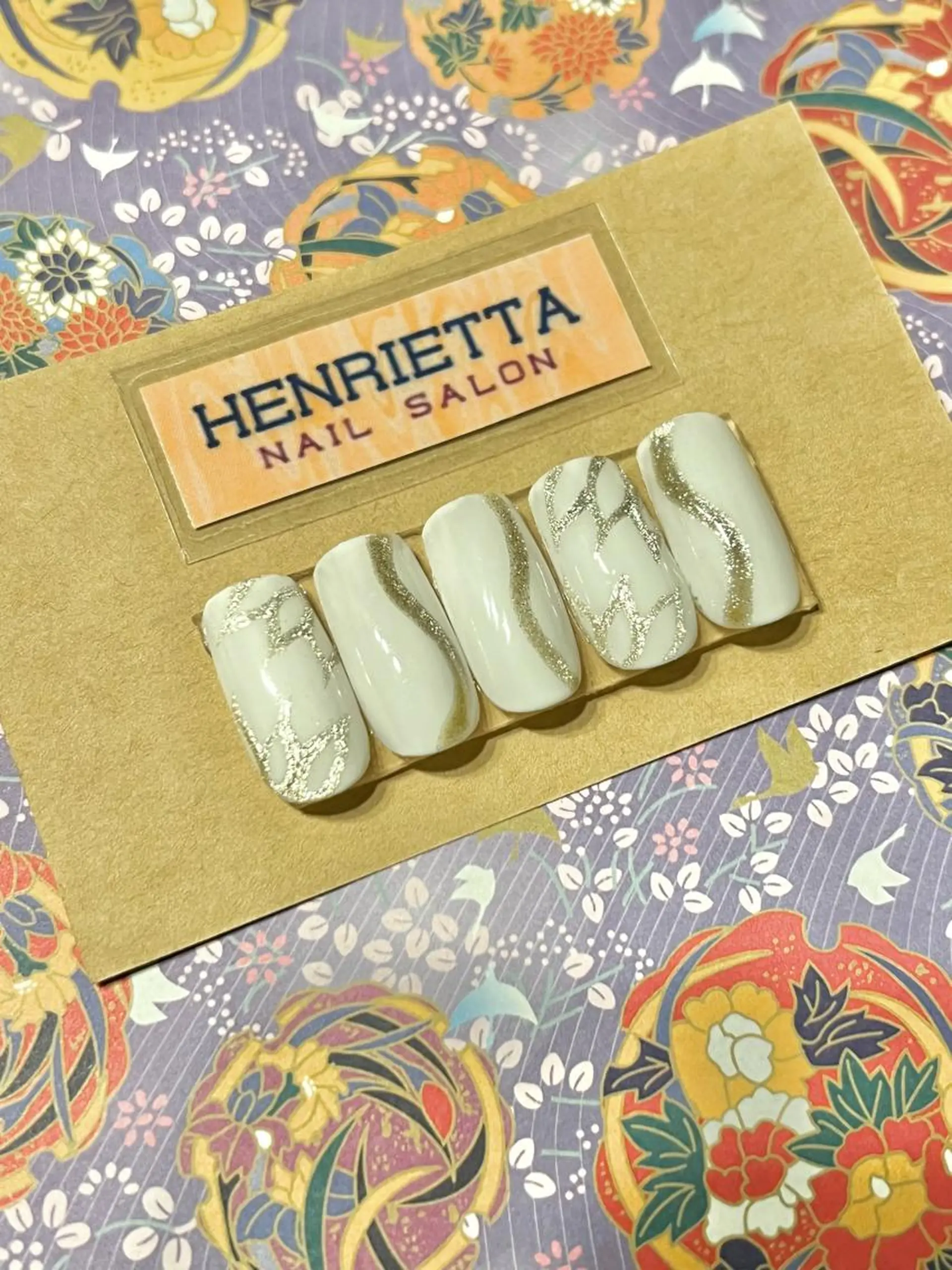 ネイル 成人式 HENRIETTA NAILSALONのネイルデザイン