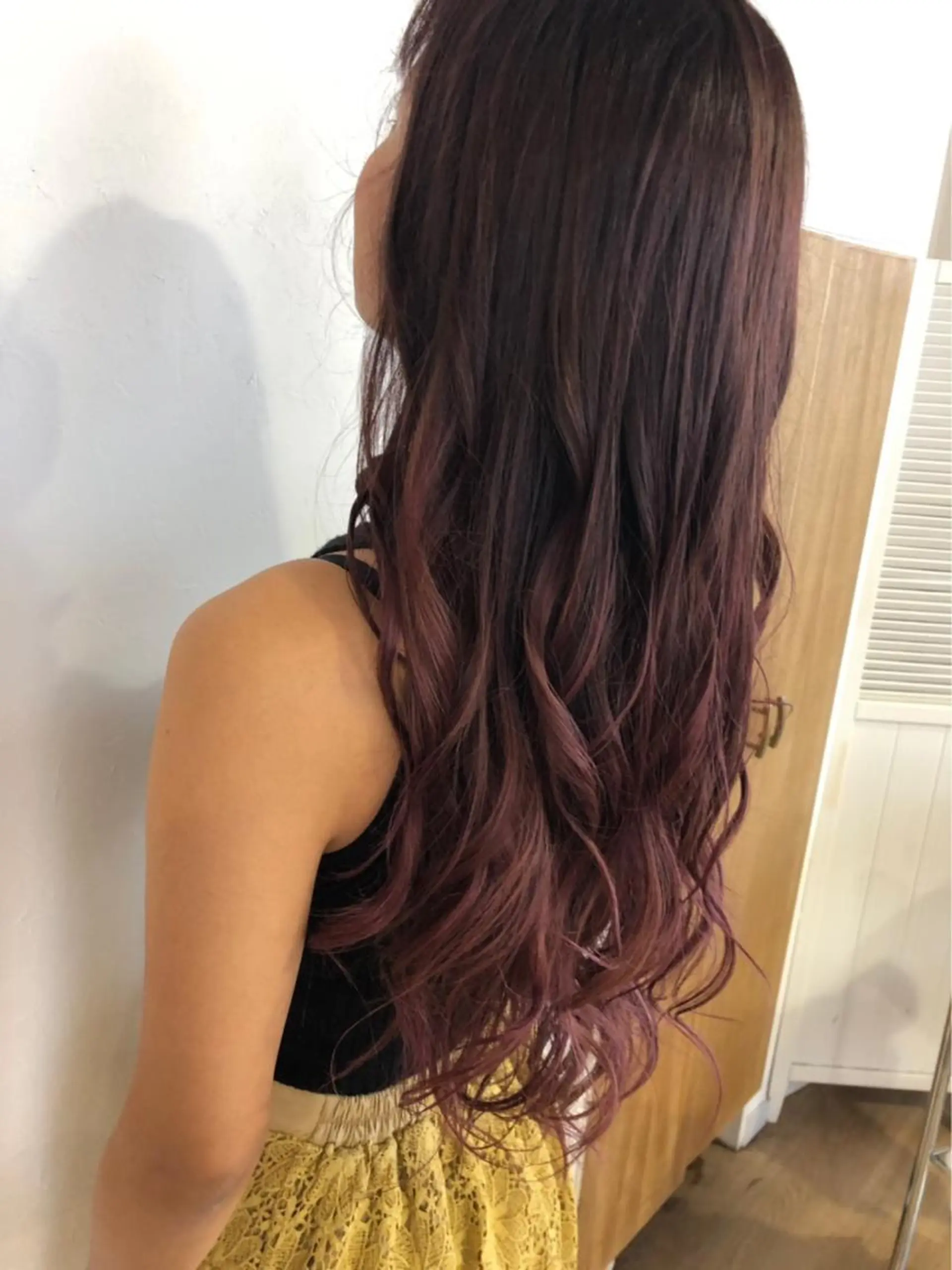 カラー ヘアカラー トリートメント 伊藤 かなのヘアスタイル