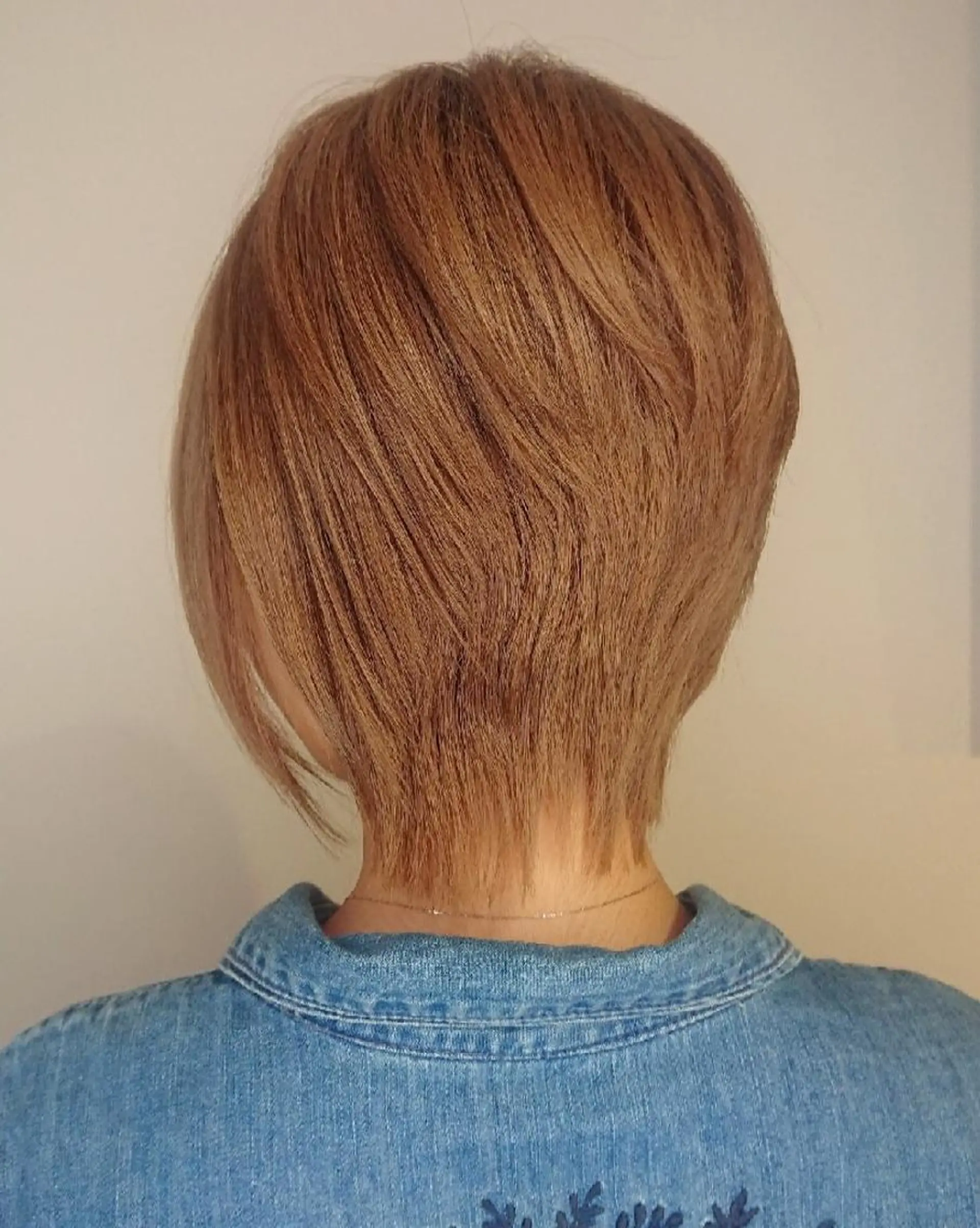 ショート カット ブリーチ/ヘアケア/ 艶髪/イギチハルのヘアスタイル