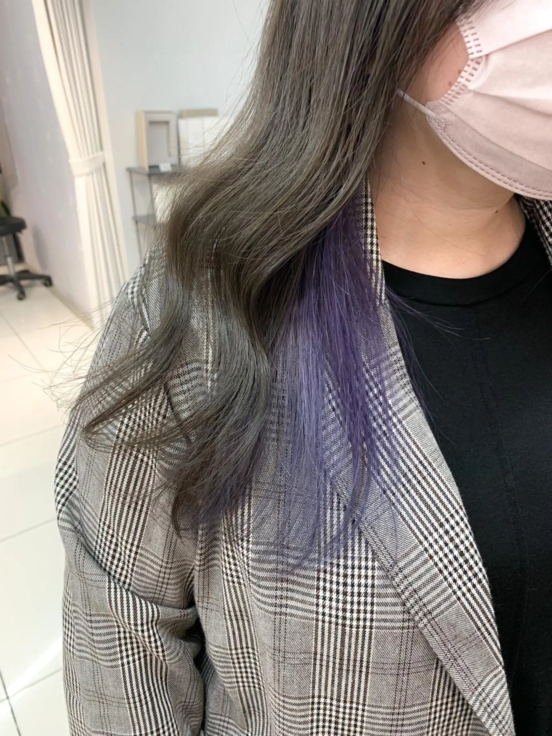 セミロング カラー raika .のヘアスタイル