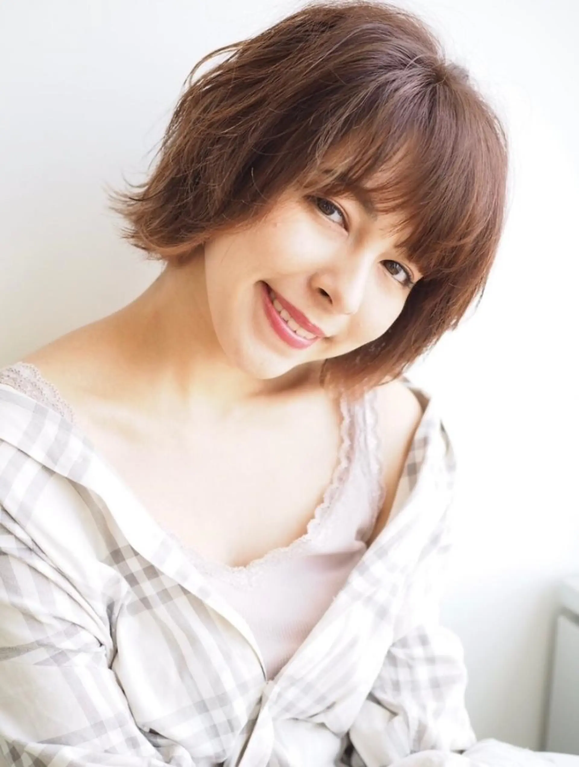 ショート ヘアカラー トリートメント NATUREL 本田風のヘアスタイル