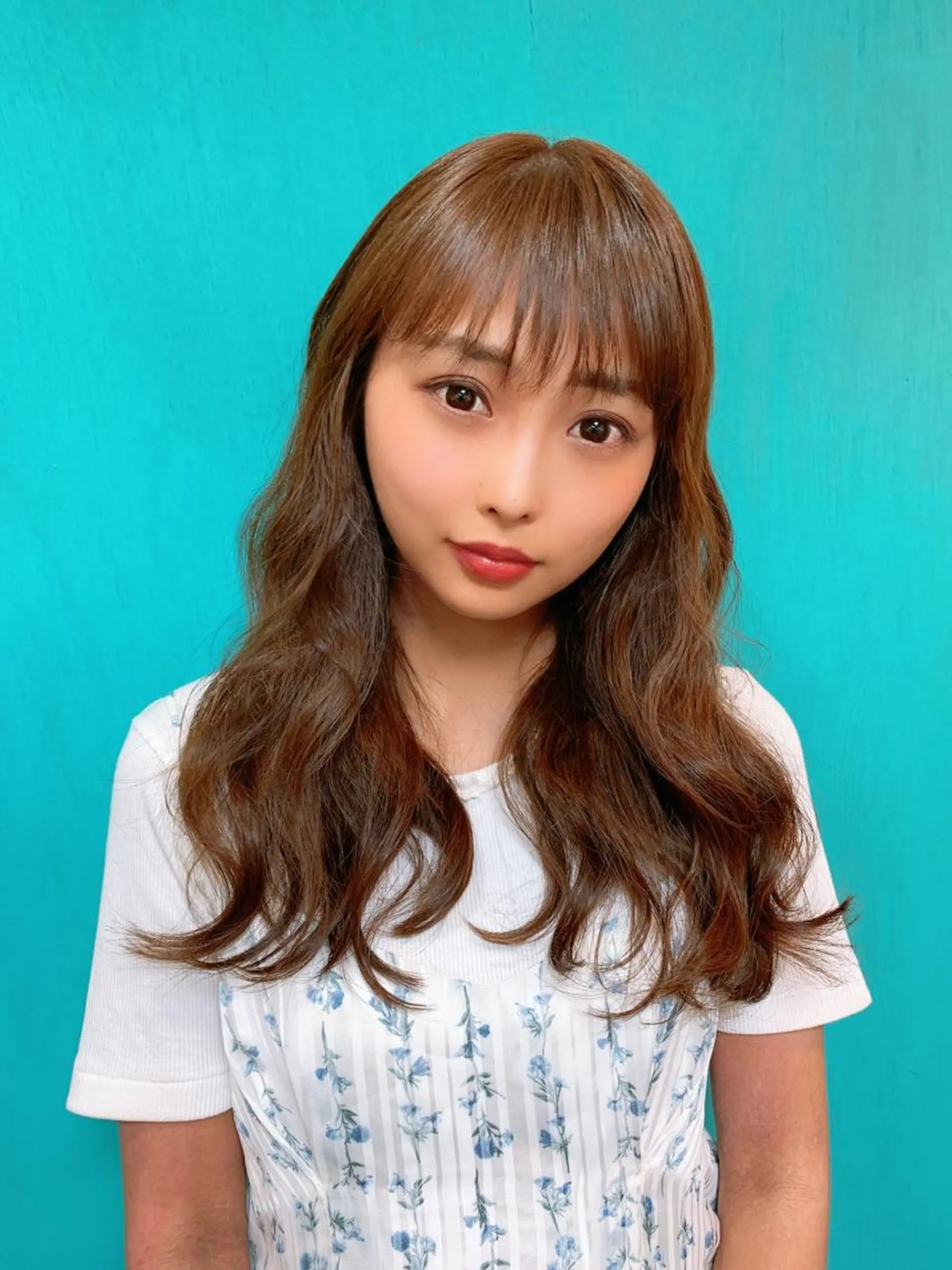 セミロング シアーブラウン ヘアカラー 【髪質改善特化】 新宿/縮毛矯正/セラのヘアスタイル