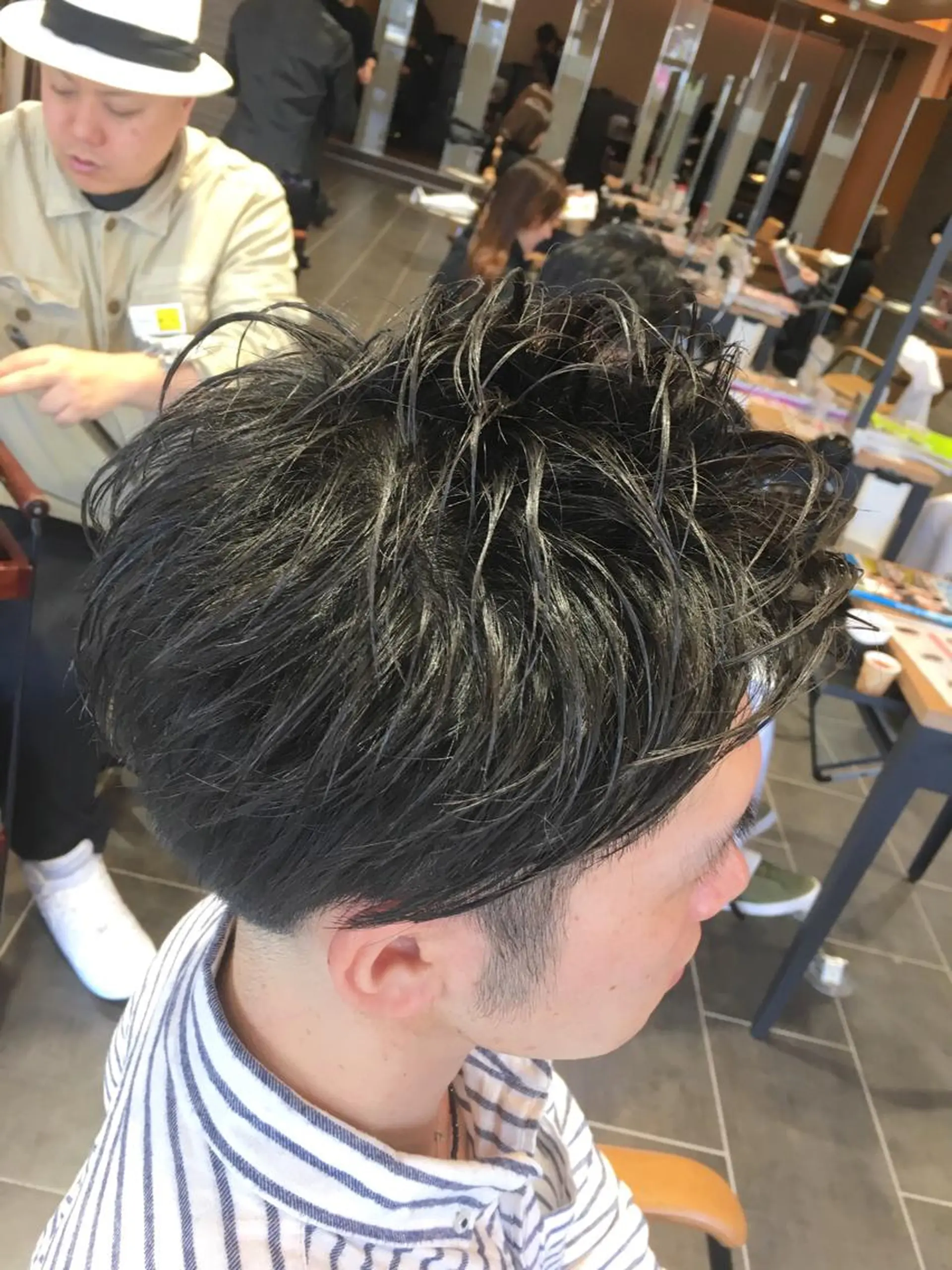 ショート メンズ 吉村 周馬のヘアスタイル