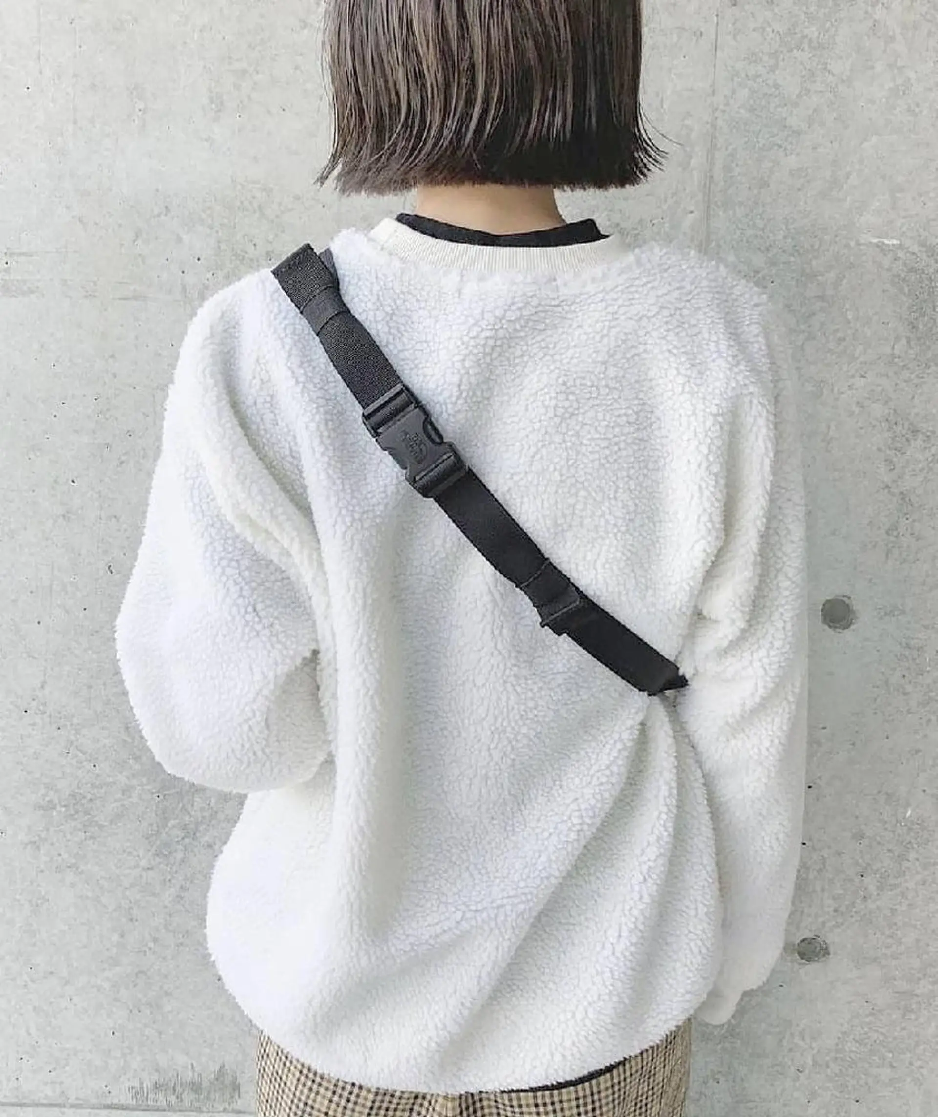 ショート カラー パーマ ネイル マツエク・マツパ ヘアアレンジ 切りっぱなしボブ ボブ カジュアル iplus✴ まつげ、眉毛、耳つぼのマツエク・マツパデザイン