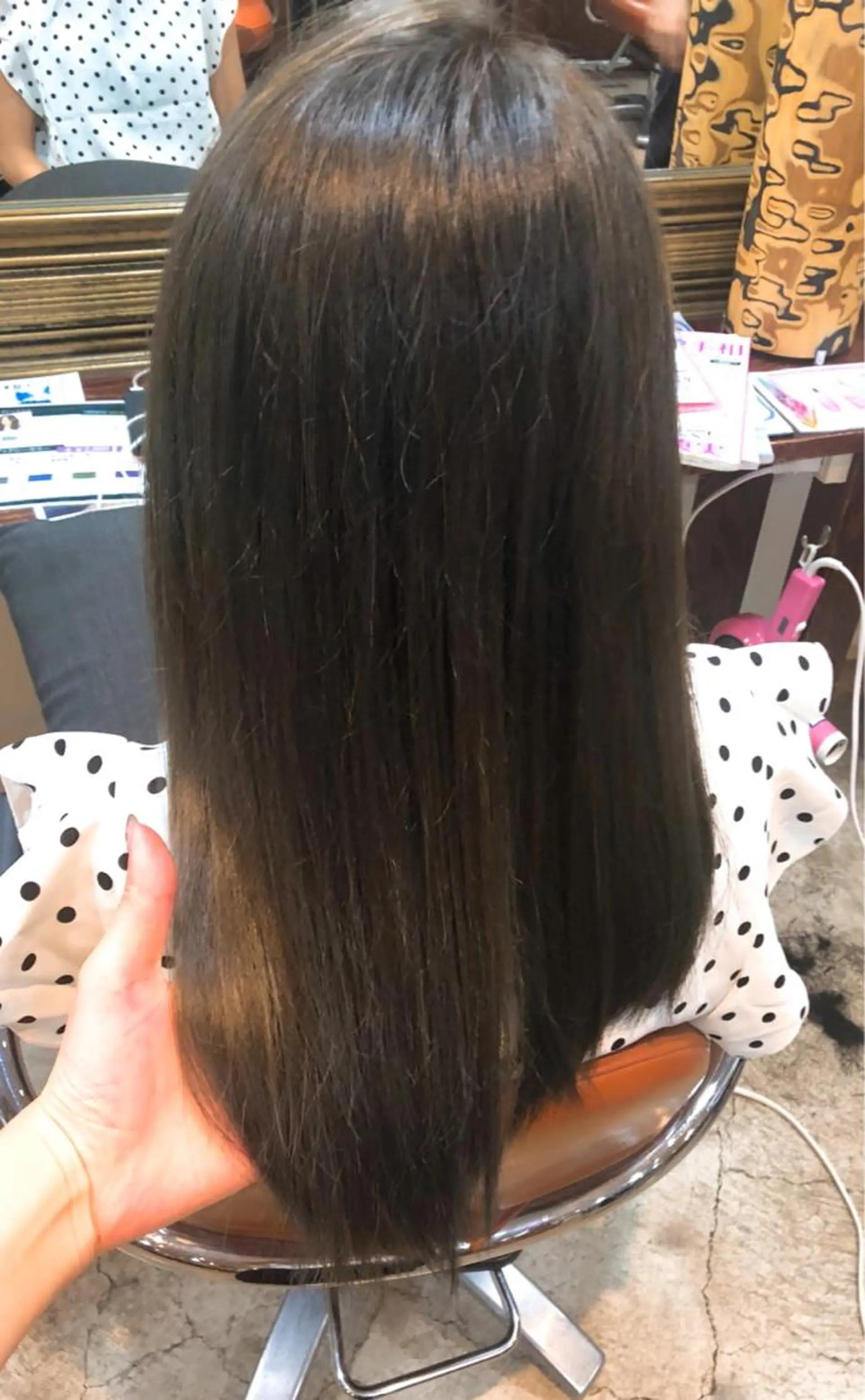 カラー ブルーカラー 透明感カラー 品田 真里のヘアスタイル