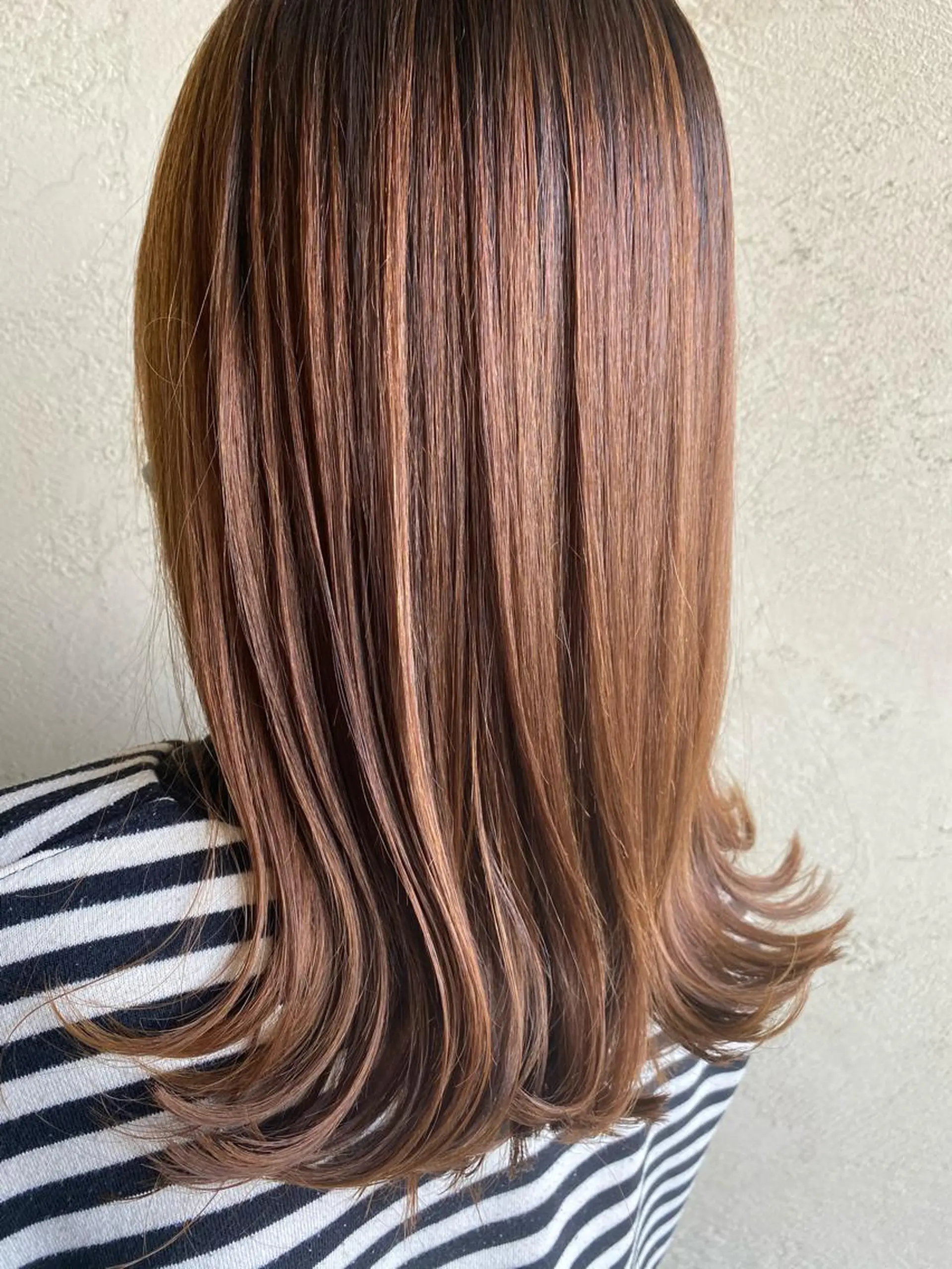 ミディアム ami🍑艶カラー/ 髪質改善/透明感のヘアスタイル