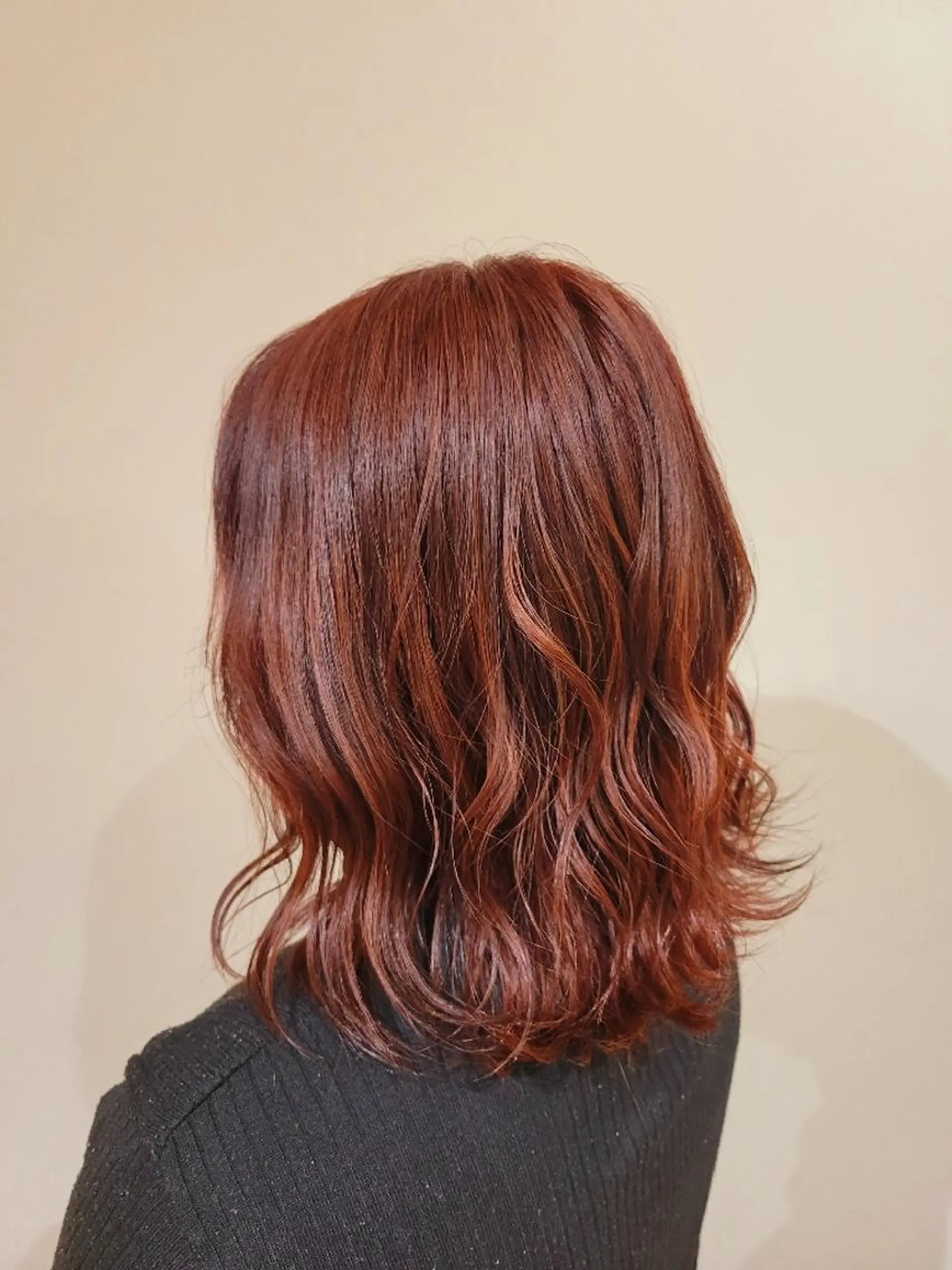ミディアム カラー ブリーチ ブラウンカラー ピンクカラー ピンクブラウン 渡辺祐輔 レイヤー✂ 透明感🫧艶カラー✨のヘアスタイル