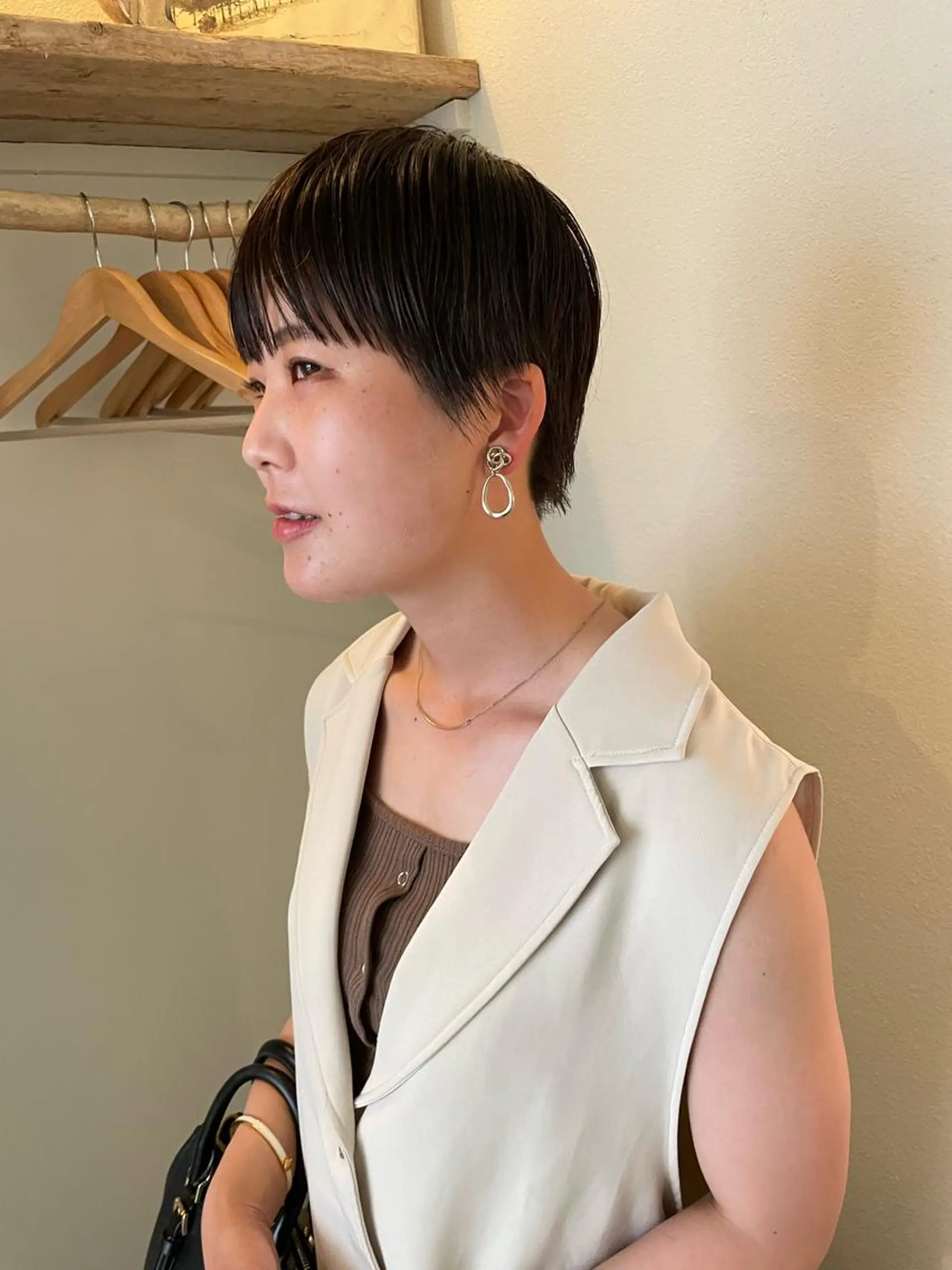 ショート ヒナゴ トヨカズのヘアスタイル