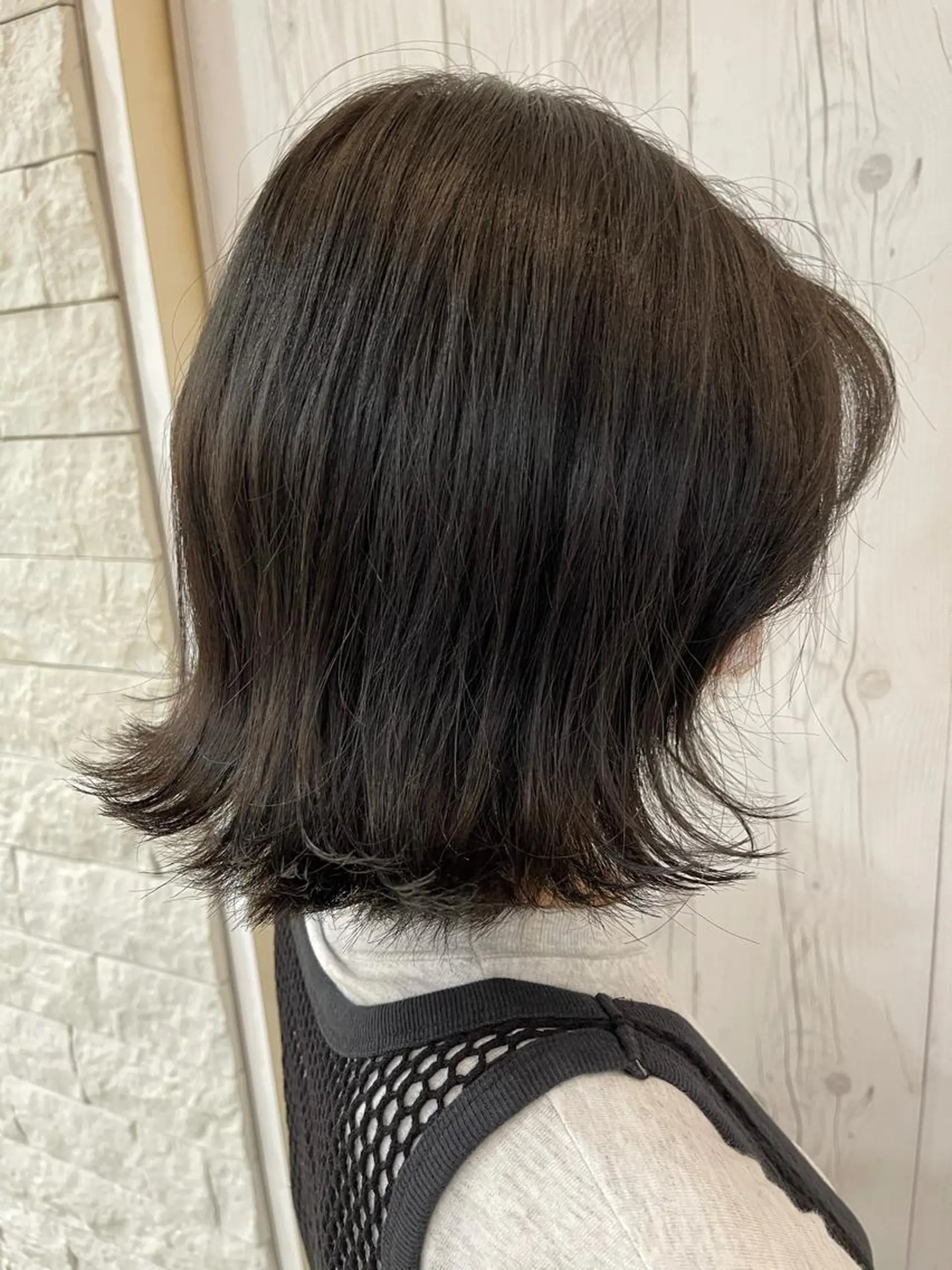 カラー アッシュ アッシュブラック 黒髪 名古屋のピンク好き かずくん🦩のヘアスタイル