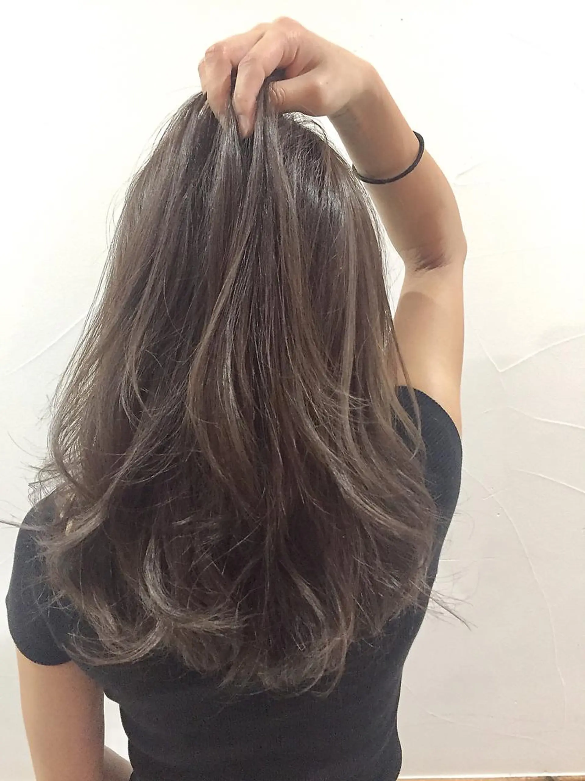 セミロング カラー ハイライトカラー ハイライト ヘアカラー トリートメント ヘアセット hair design NORM所属・吉田裕太/ハイライト ダブルカラーのヘアスタイル