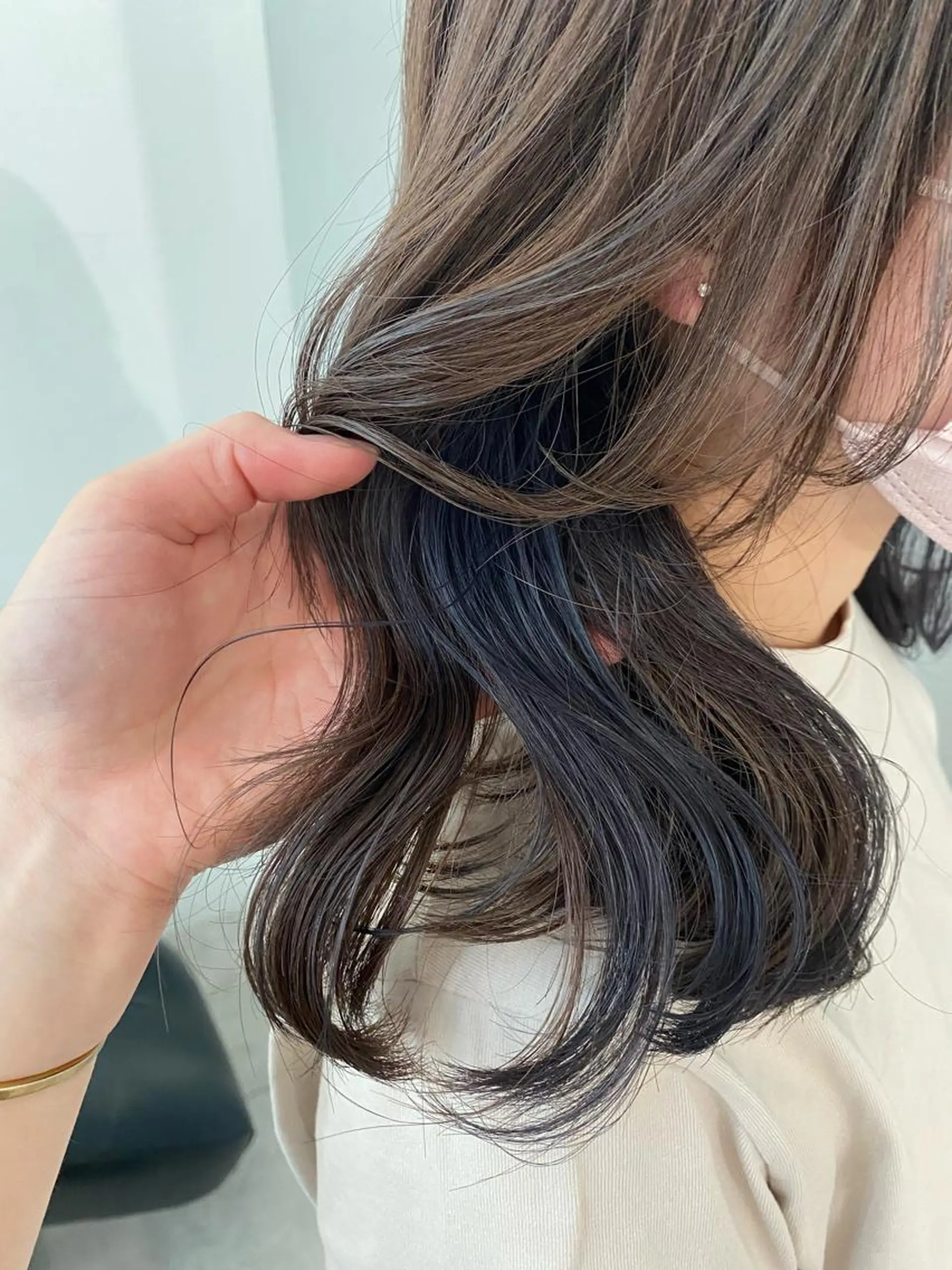 セミロング カラー ブルーカラー とびまつ /ショート/脱白髪染のヘアスタイル