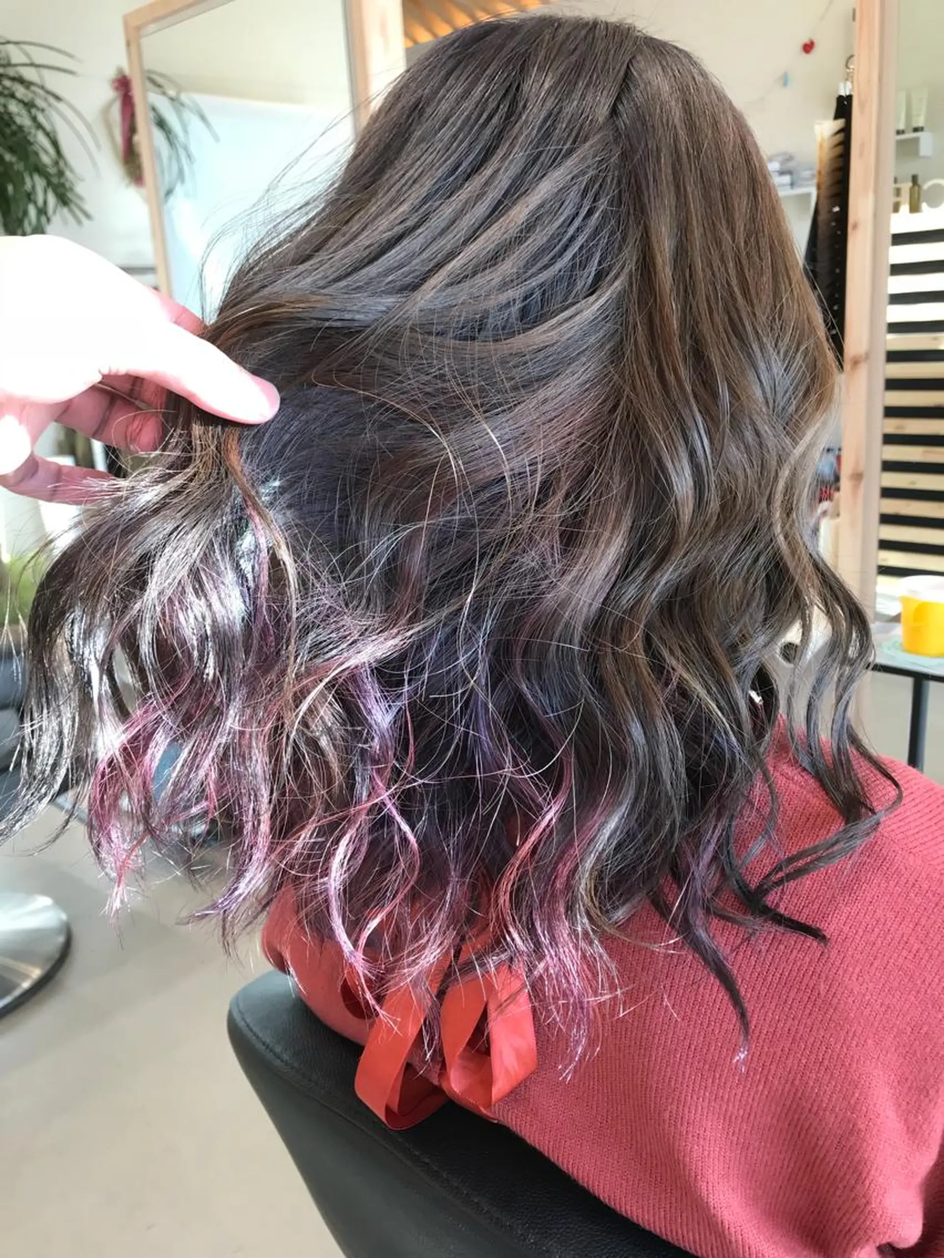 ロング カラー 関口 友行のヘアスタイル