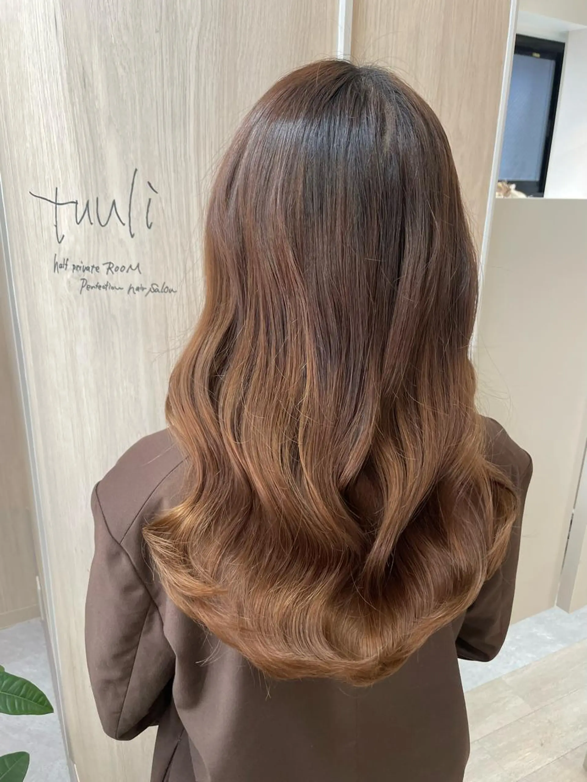 ロング 西 めぐみのヘアスタイル