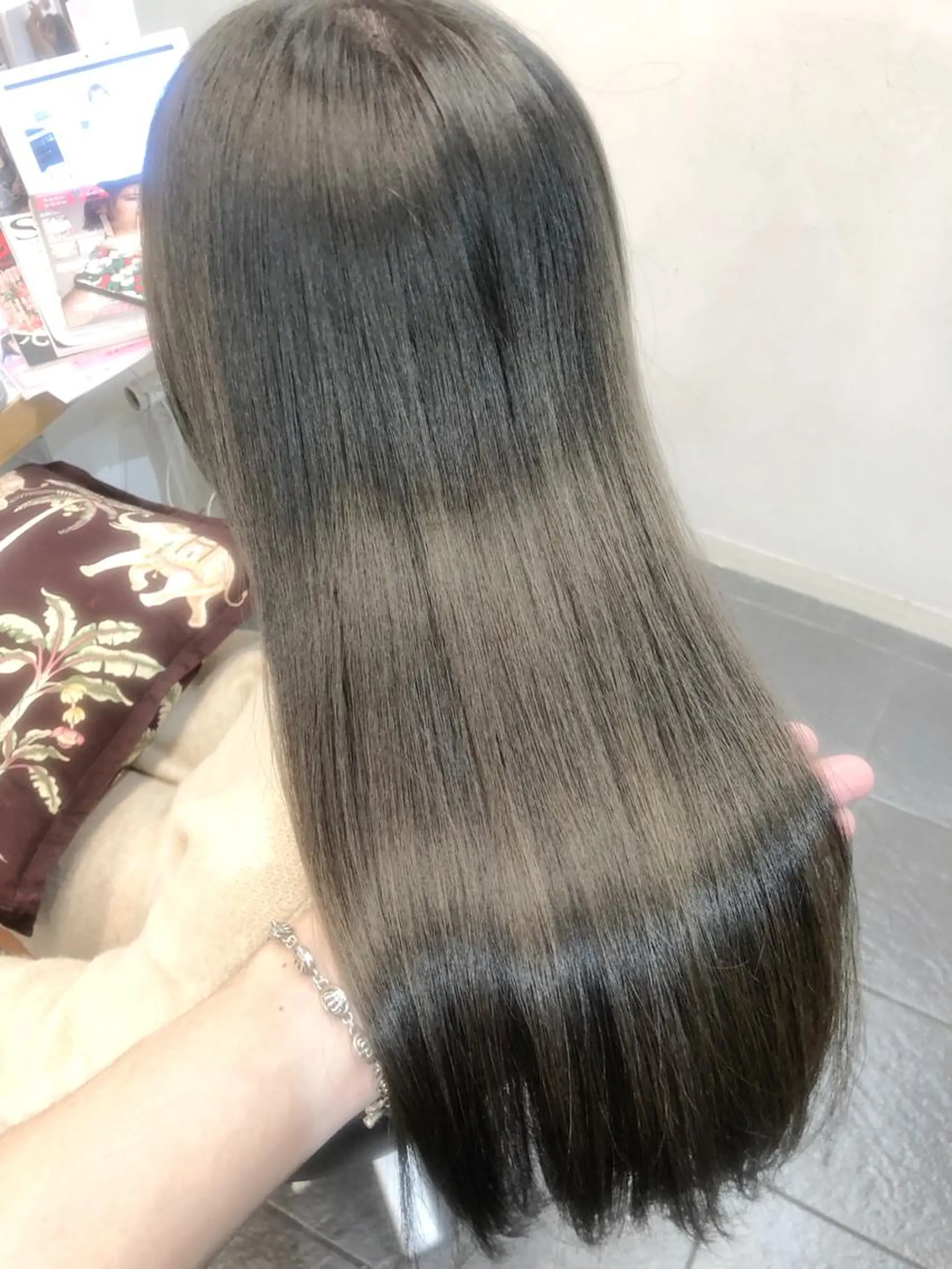カラー アクアカラー グレージュ オリーブグレージュ オリーブグレー ヘアカラー トリートメント ヘッドスパ グレージュ/髪質改善 Yamato.hのヘアスタイル