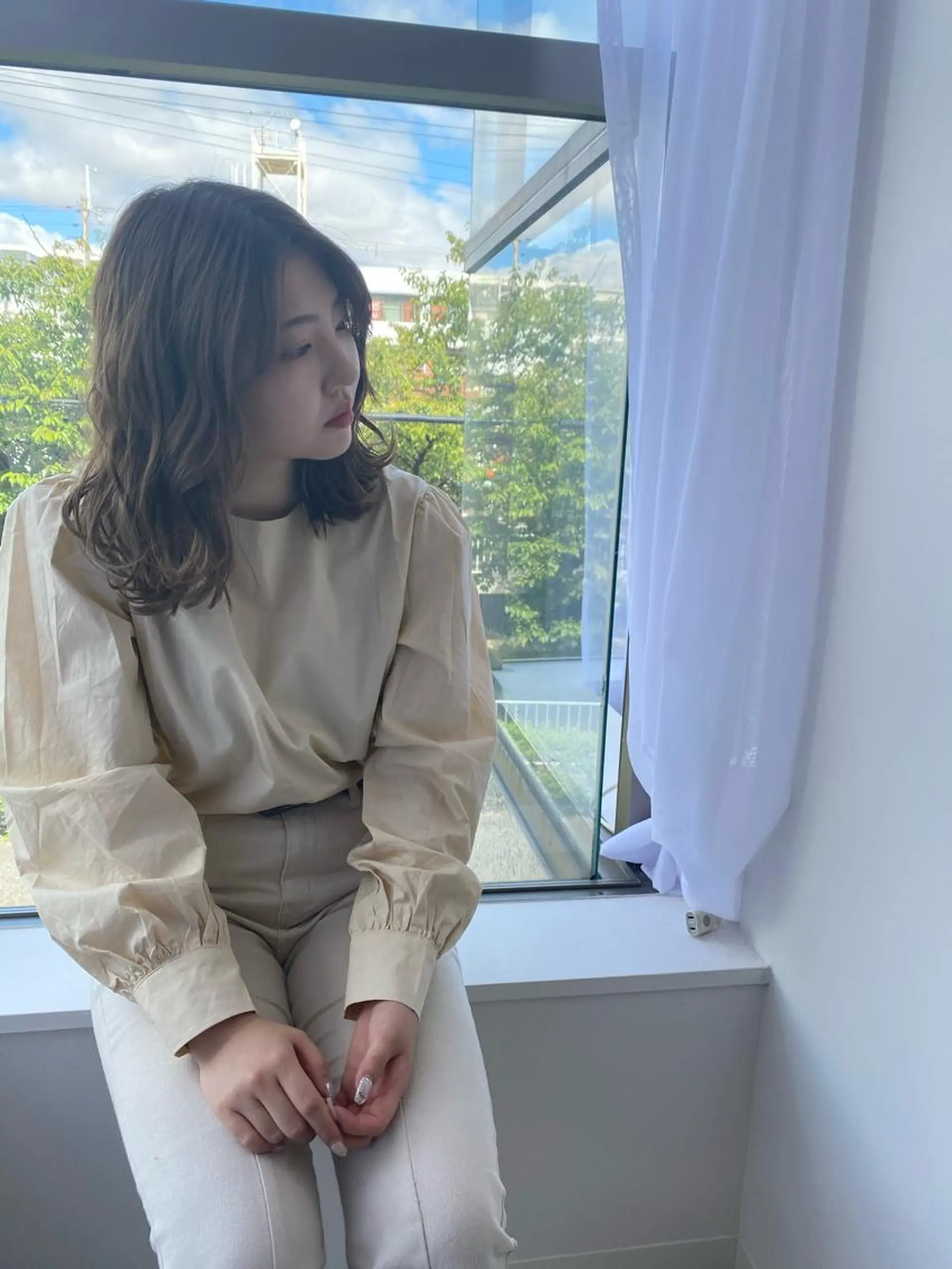 カラー ioe 岡本のヘアスタイル