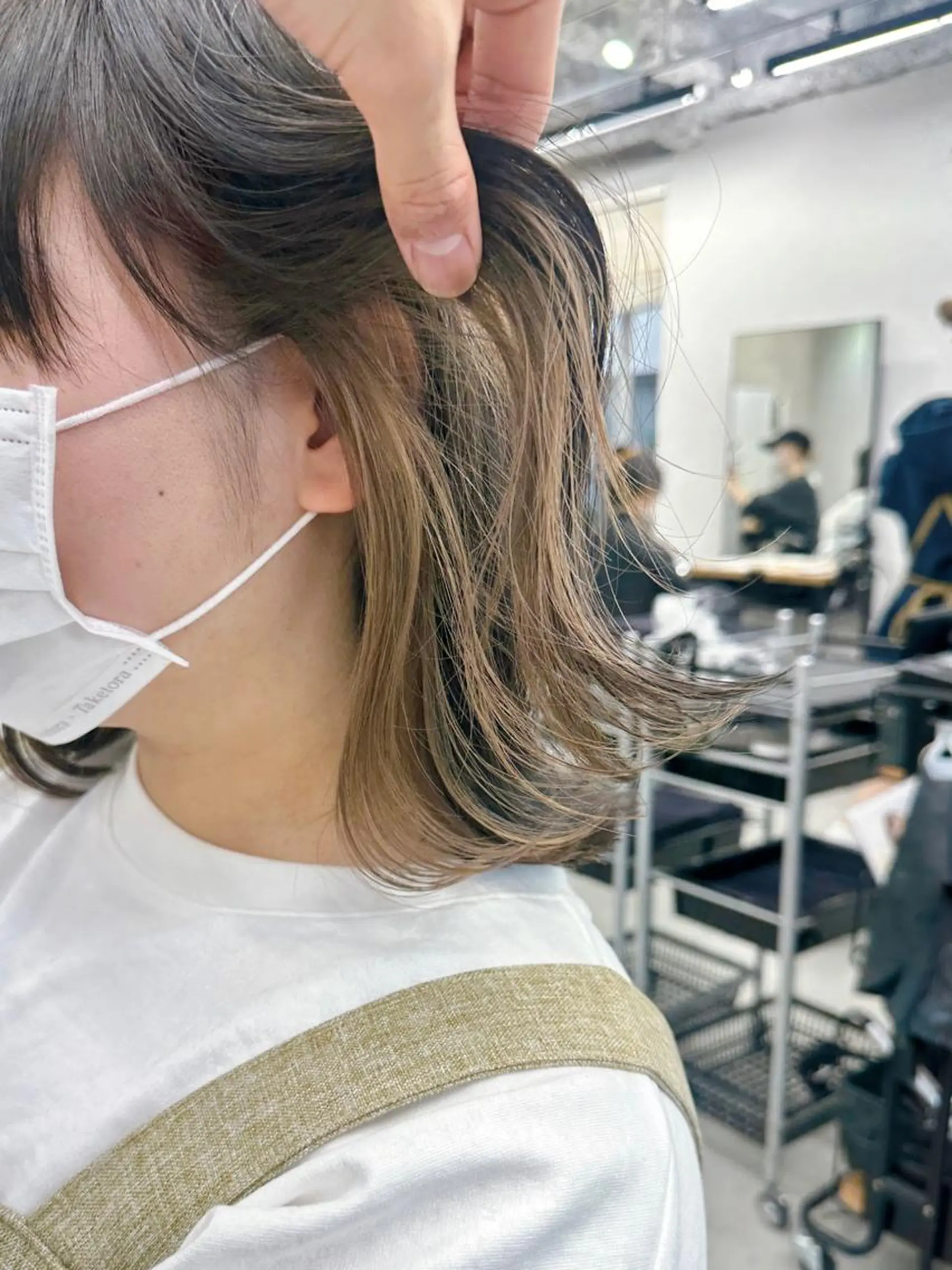 ミディアム カラー ブリーチダブルカラー 【koide】のヘアスタイル