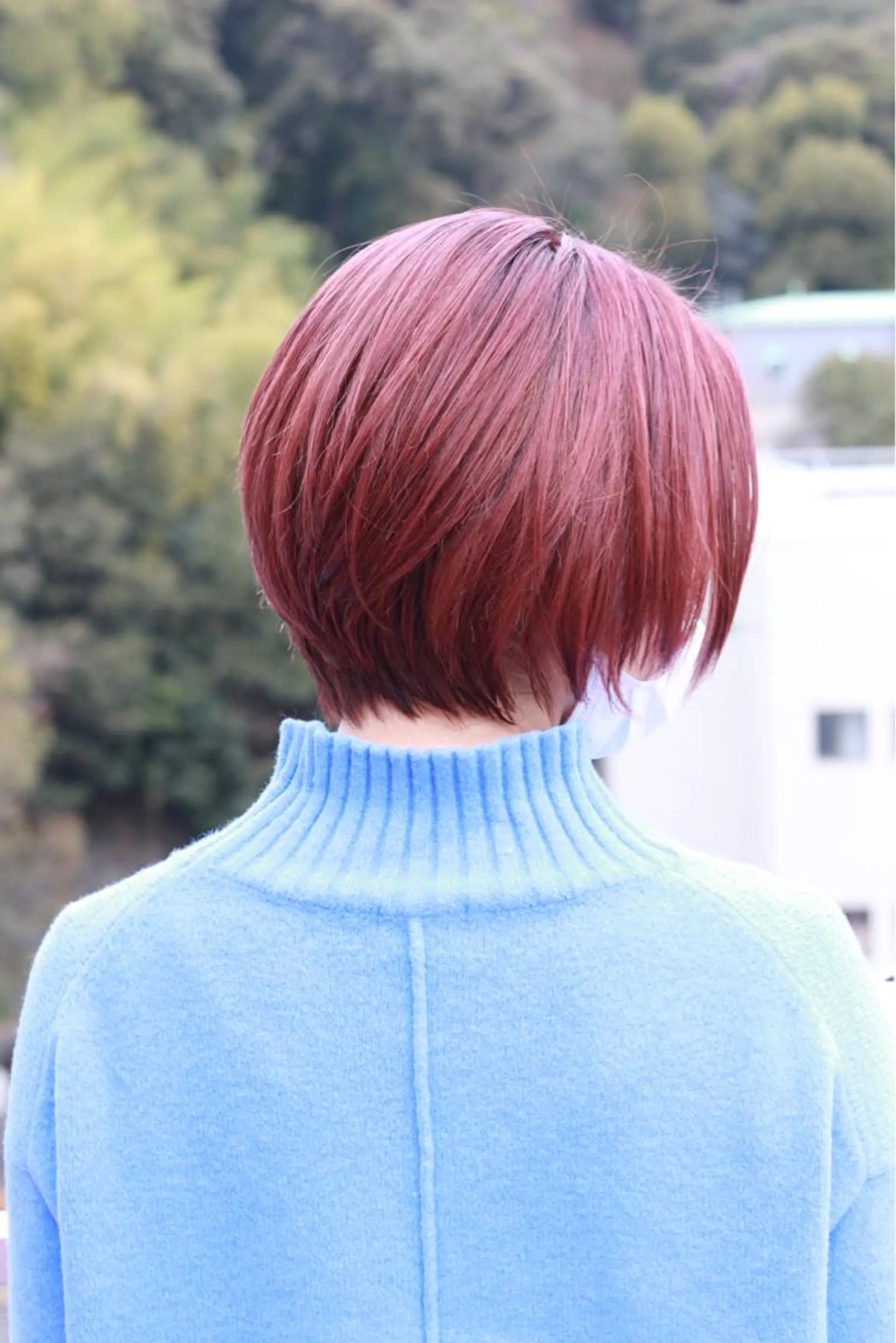 ショート カラー ブリーチ ピンクカラー Viage （ビアージュ）のヘアスタイル