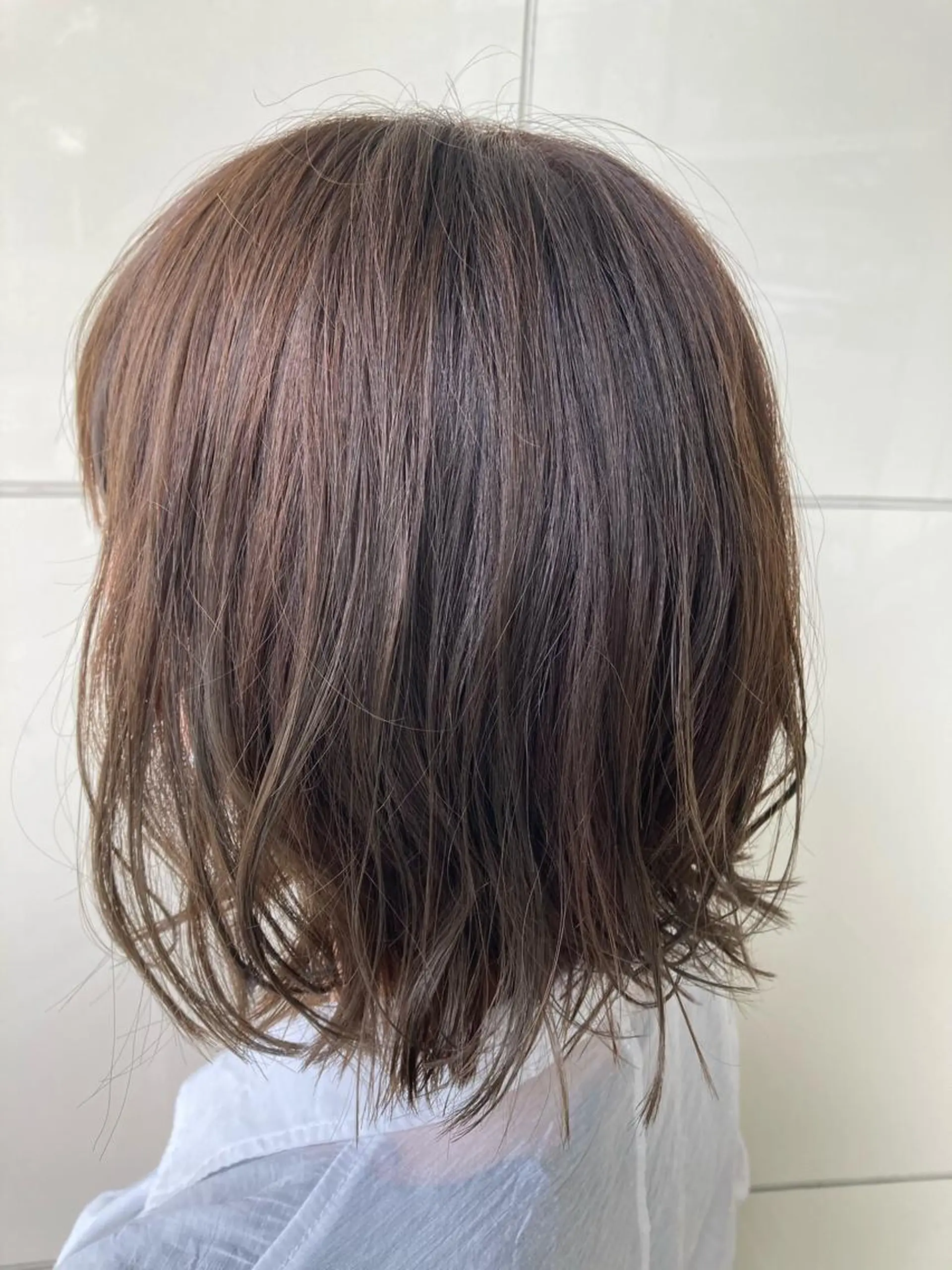 ショート カラー femme 宝町店所属・歌島 葉月の眉毛・アイブロウイメージ