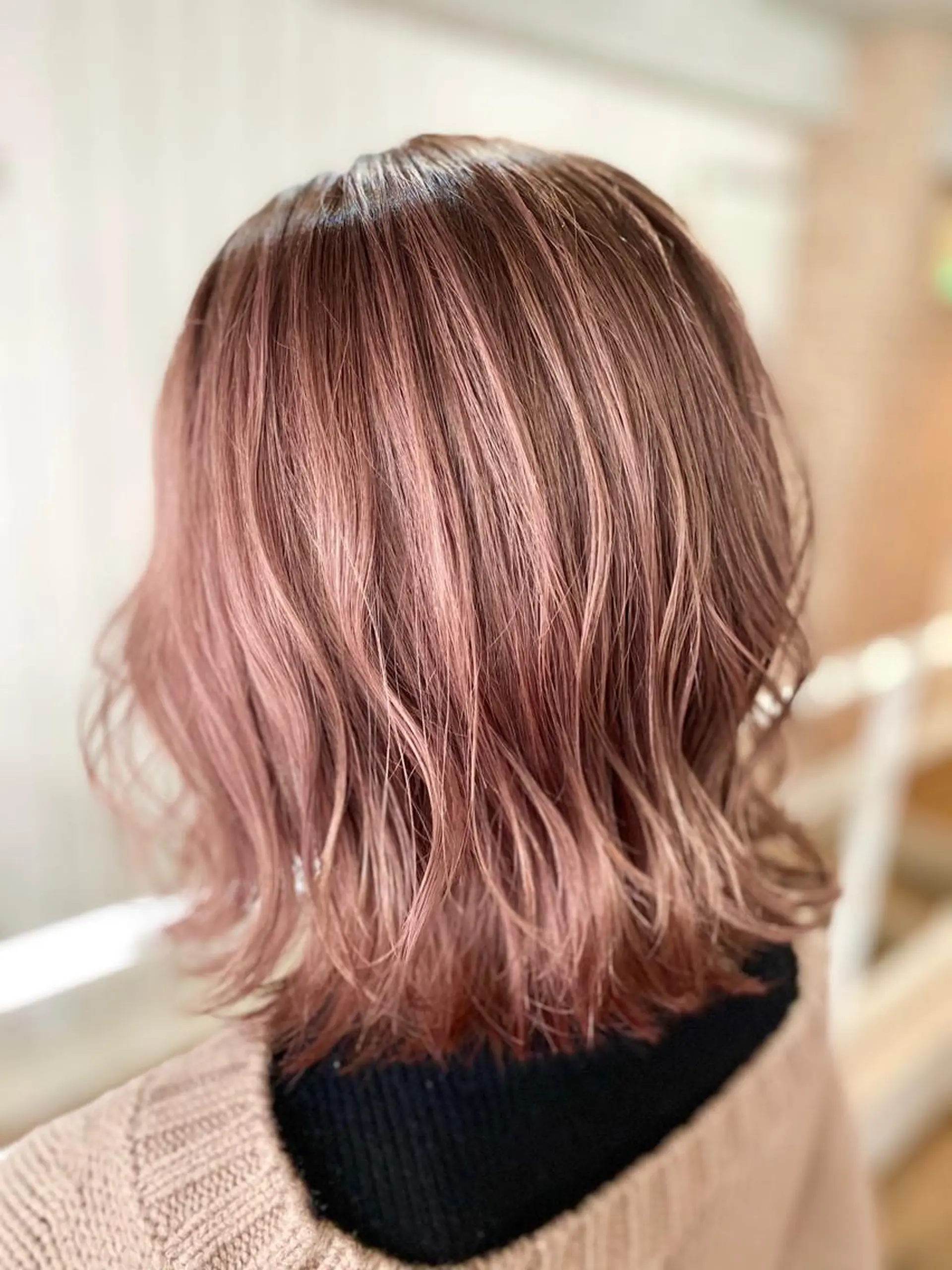 ショート アッシュ ハイライト 髪質改善 レイヤーカット トリートメント RecheRche【池袋】所属・👑指名率No.1 👑坂口飛翔のヘアスタイル