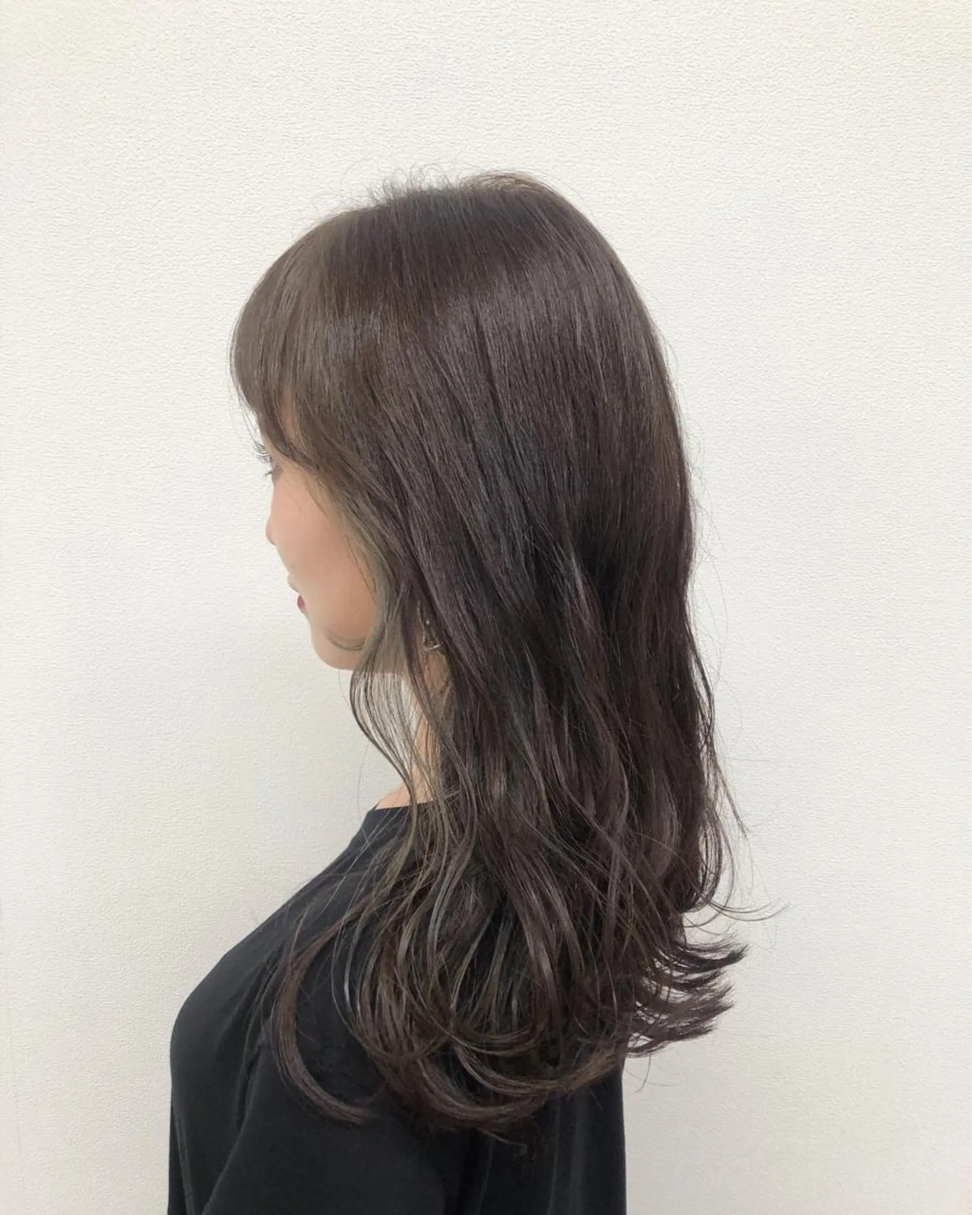 ロング カラー ヘアアレンジ アッシュ ベージュカラー インナーカラー オリーブベージュ カット ヘアカラー トリートメント 酸性縮毛矯正🧴韓国 レイヤー/髪質改善のヘアスタイル
