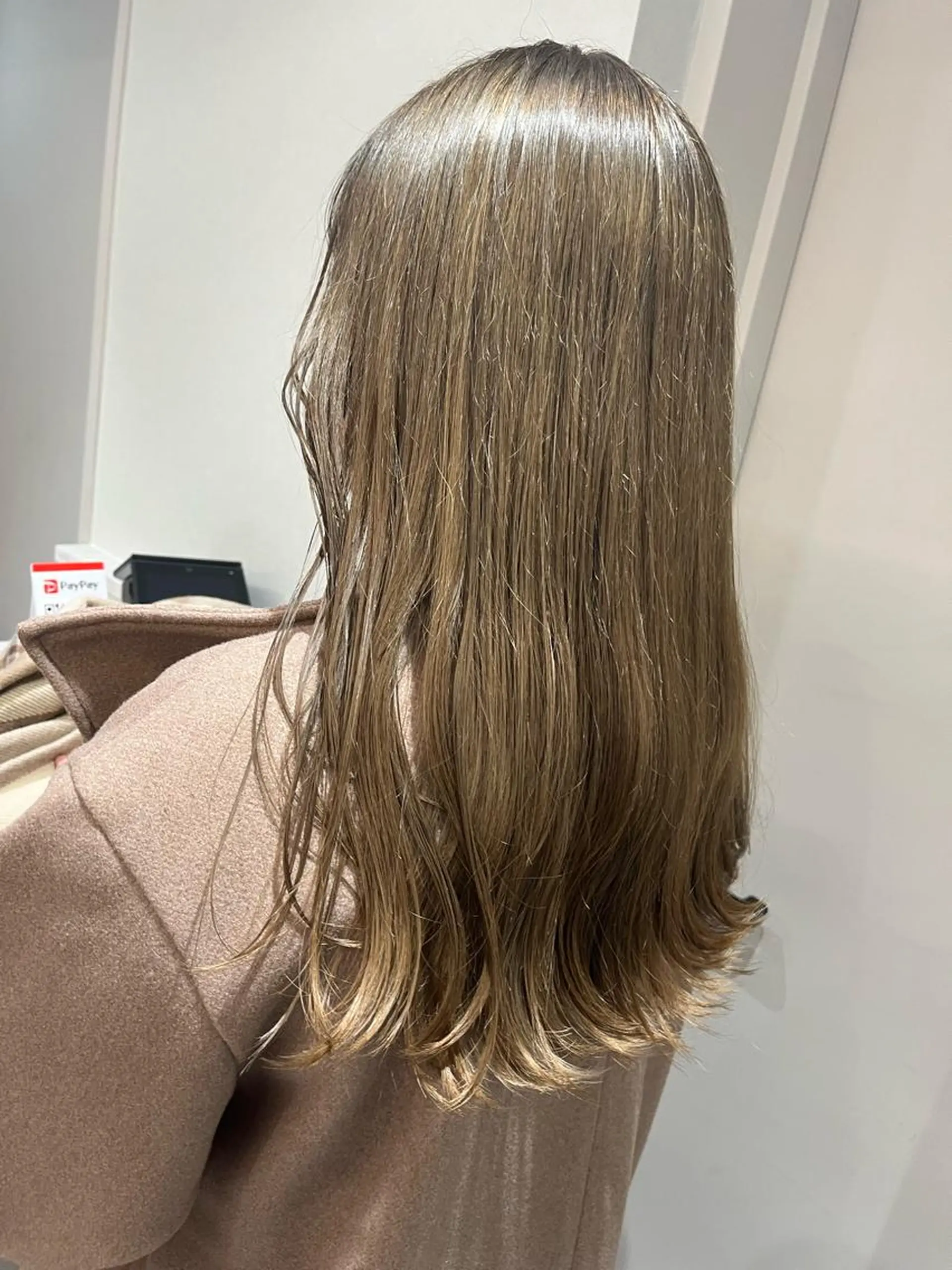 ロング 酸性縮毛矯正 Coreすずのヘアスタイル