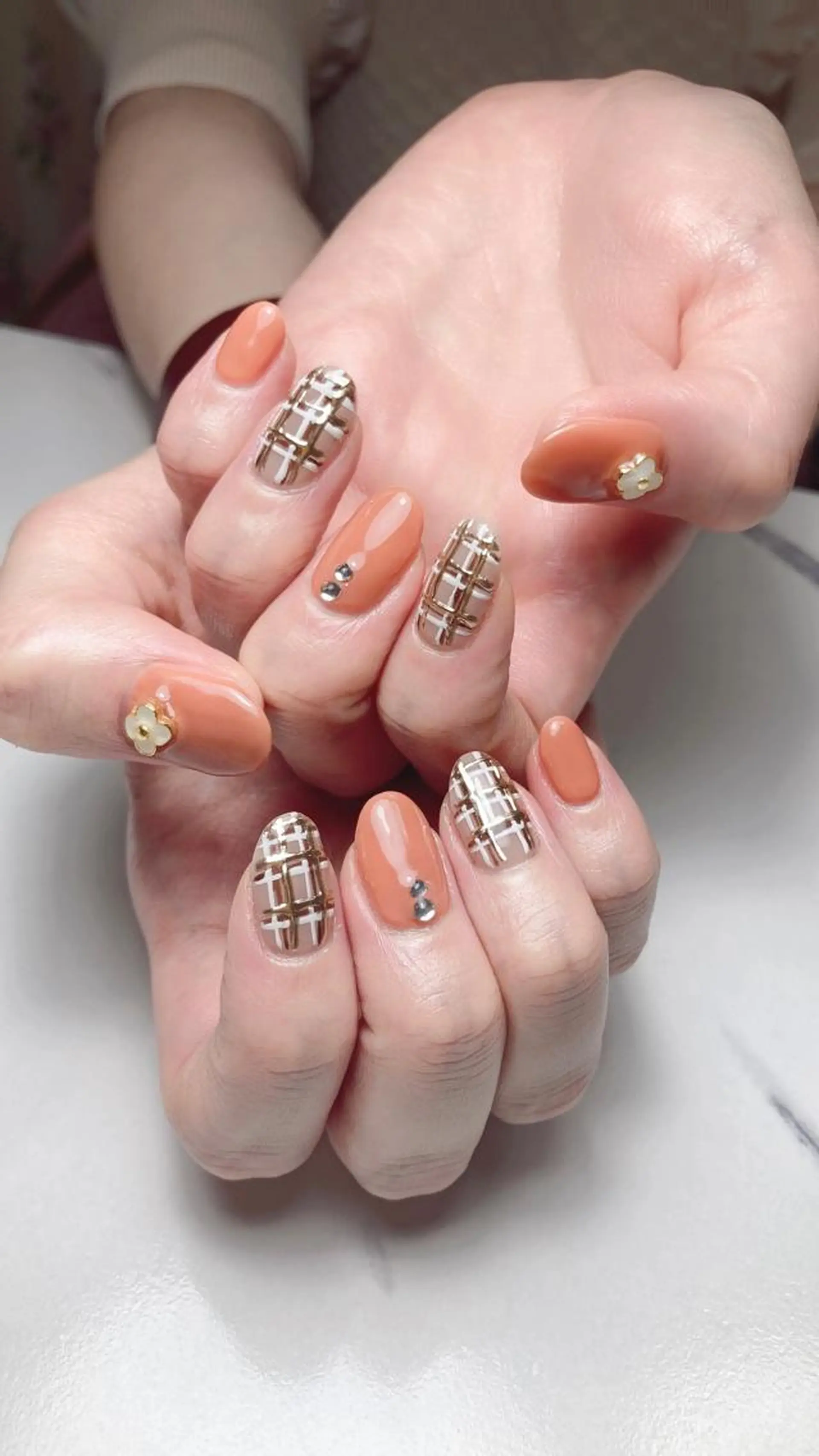 ネイル ewt miniのマツエク・マツパデザイン