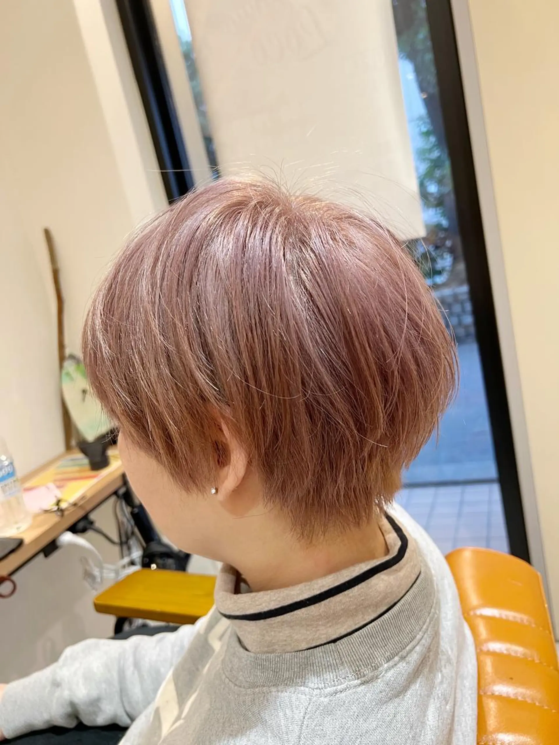 ショート カラー ハイトーンカラー Love&Hair Breit/店長下川のヘアスタイル