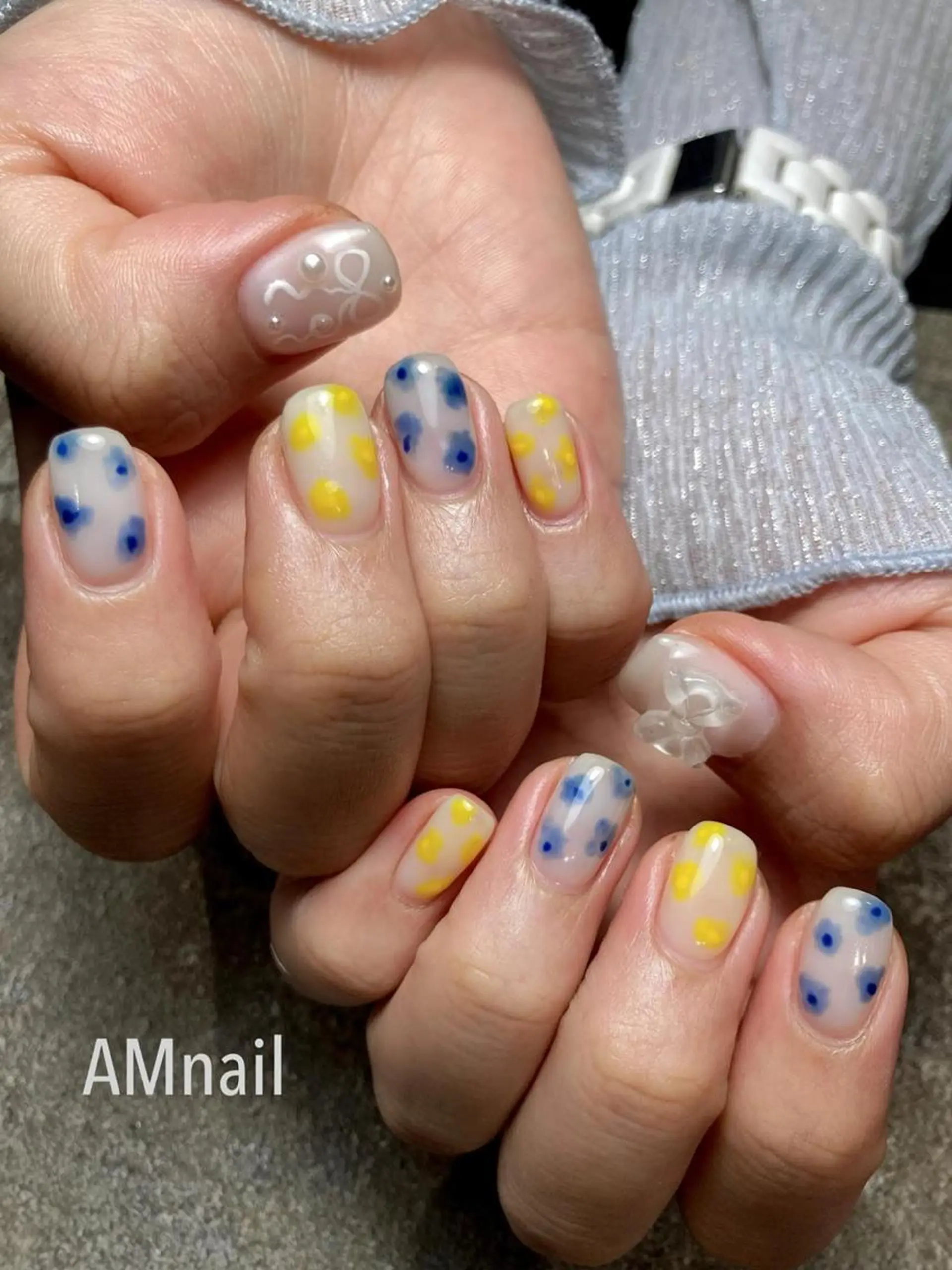 ネイル ジェルネイル 持ち込み ニュアンスネイル スカルプネイル ハンドネイル ネイルアーティスト SUE（スゥ）のネイルデザイン